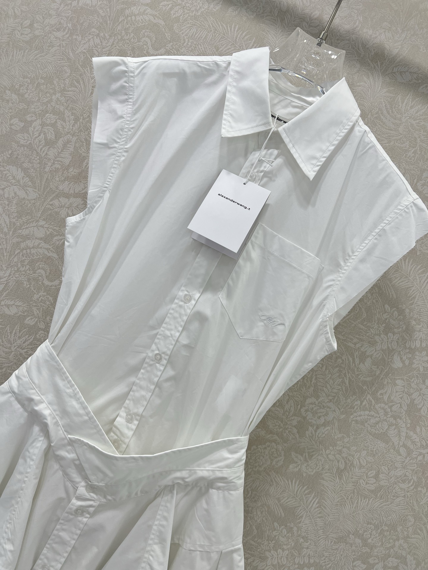 Fashion Update: New Alexander WA*G Women’s Outfits for Fall Mornings - 图片 3
