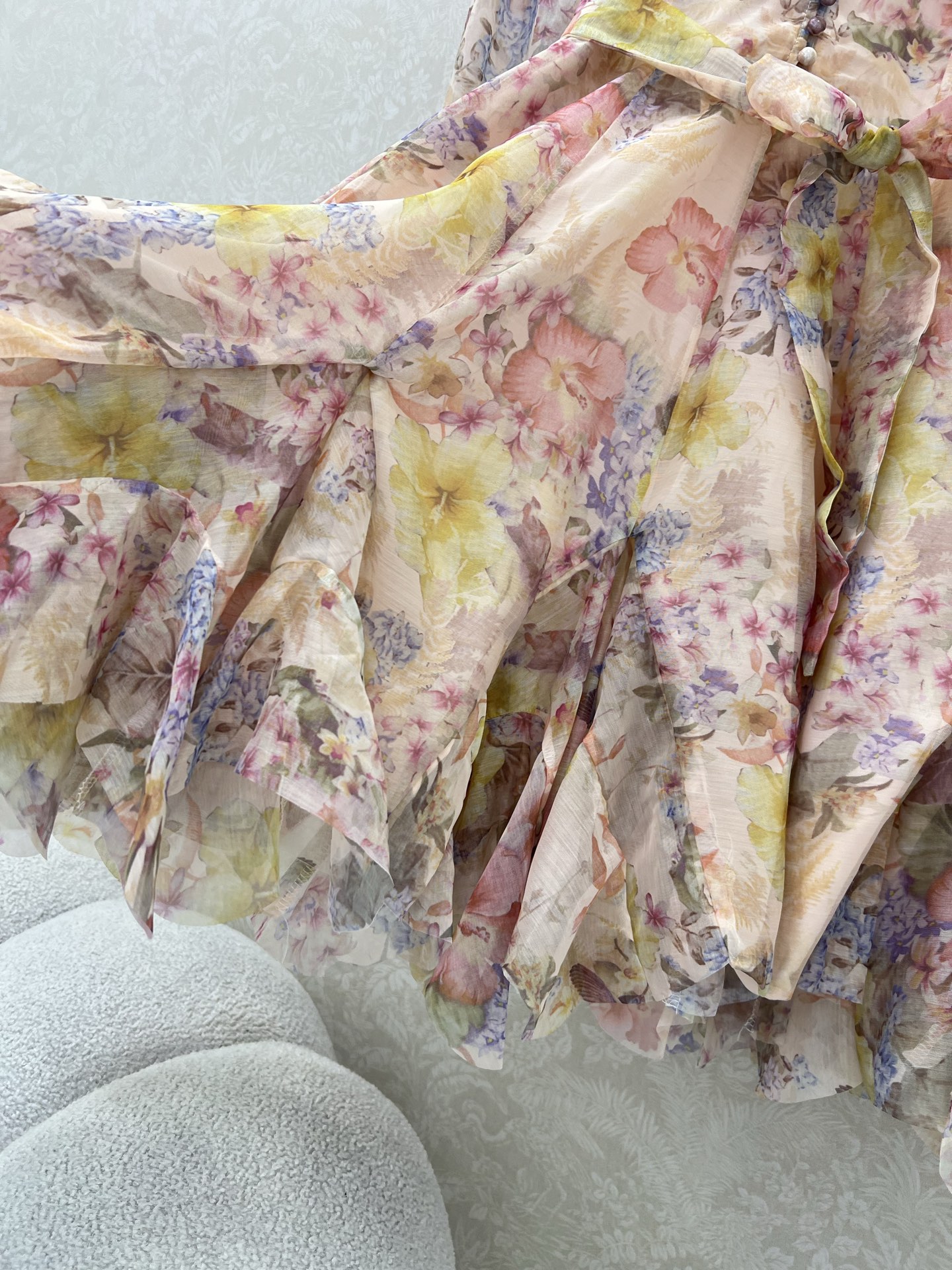 🔥🔥Zimmerman*兹/默曼 25新款不规则混纺数码印花花朵设计长袖连衣裙 极具个性的一款连衣裙 袖