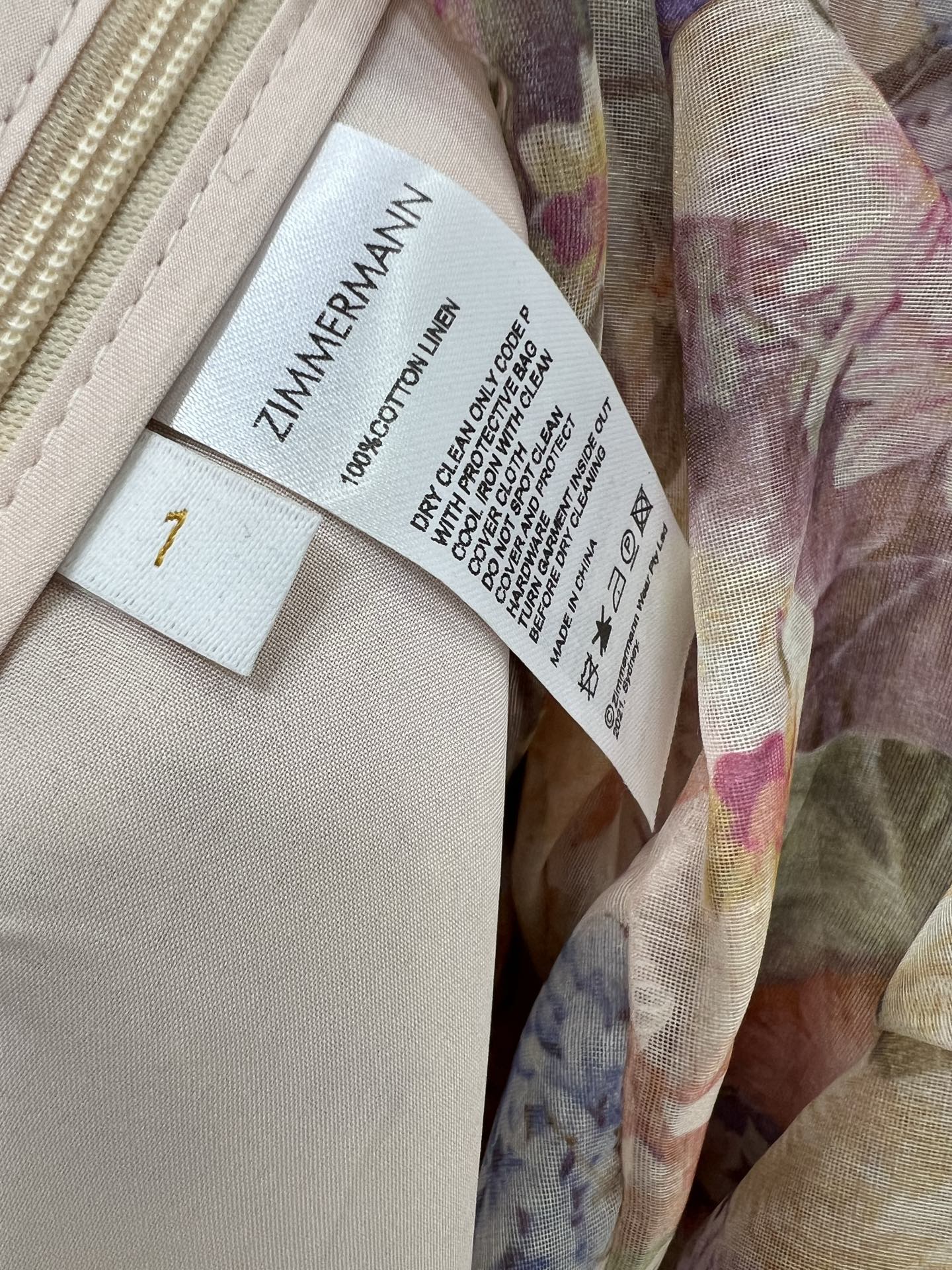 🔥🔥Zimmerman*兹/默曼 25新款不规则混纺数码印花花朵设计长袖连衣裙 极具个性的一款连衣裙 袖