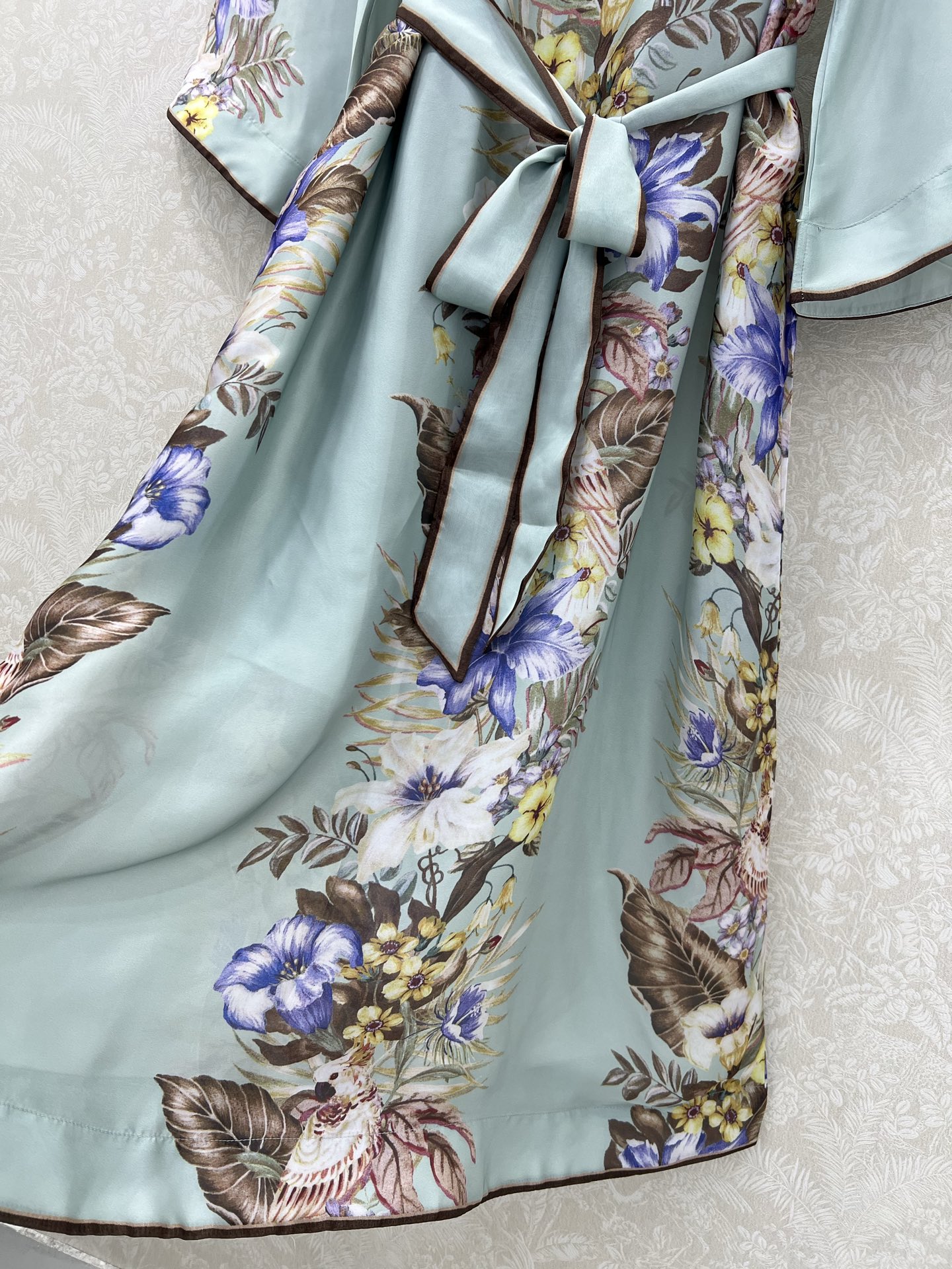 🔥🔥Zimmerman*兹/默曼 25新款连衣裙 一字肩定位印花衬衣 超绝的豆绿色 搭配本布腰带 定位奢