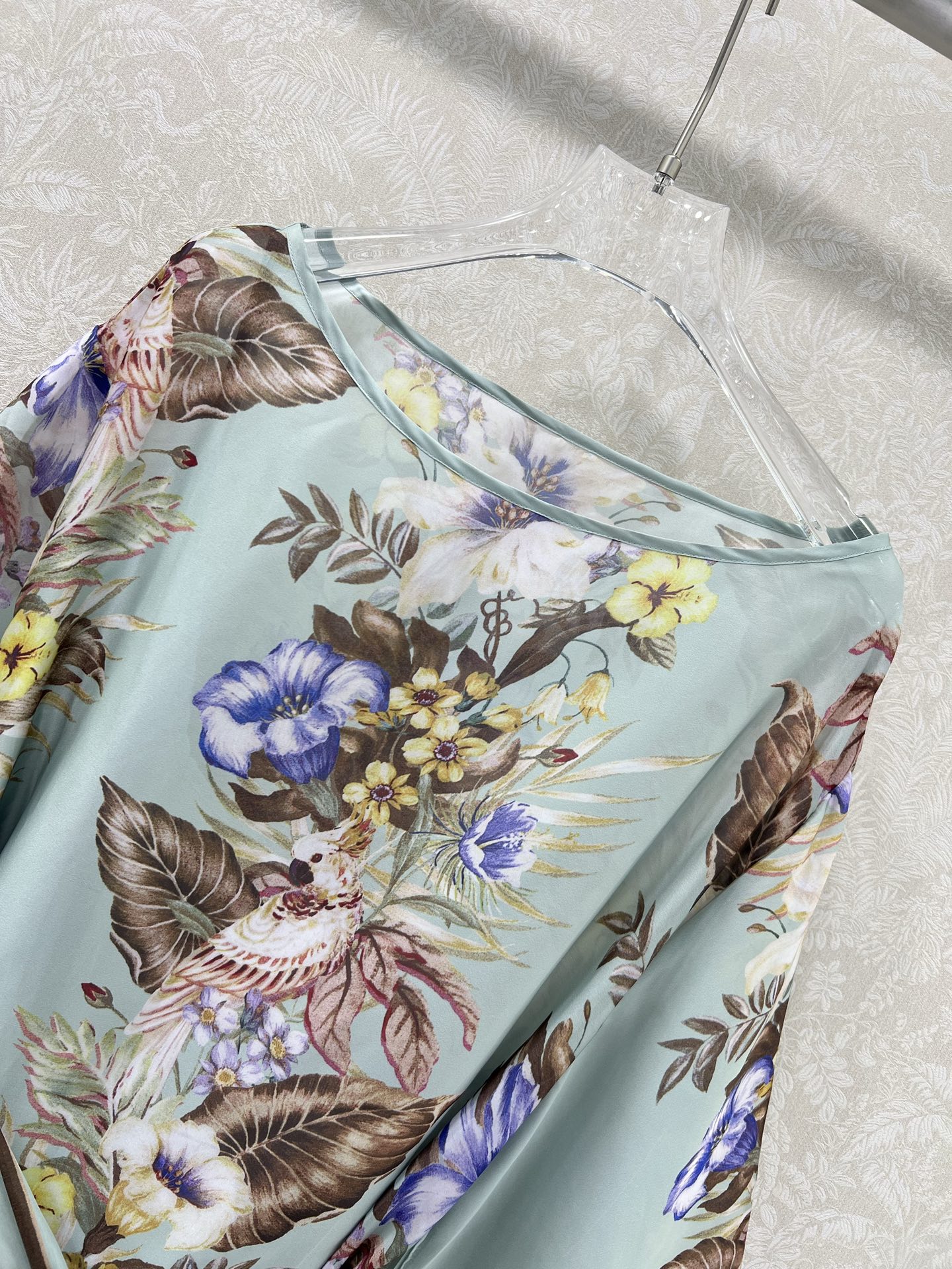 🔥🔥Zimmerman*兹/默曼 25新款连衣裙 一字肩定位印花衬衣 超绝的豆绿色 搭配本布腰带 定位奢