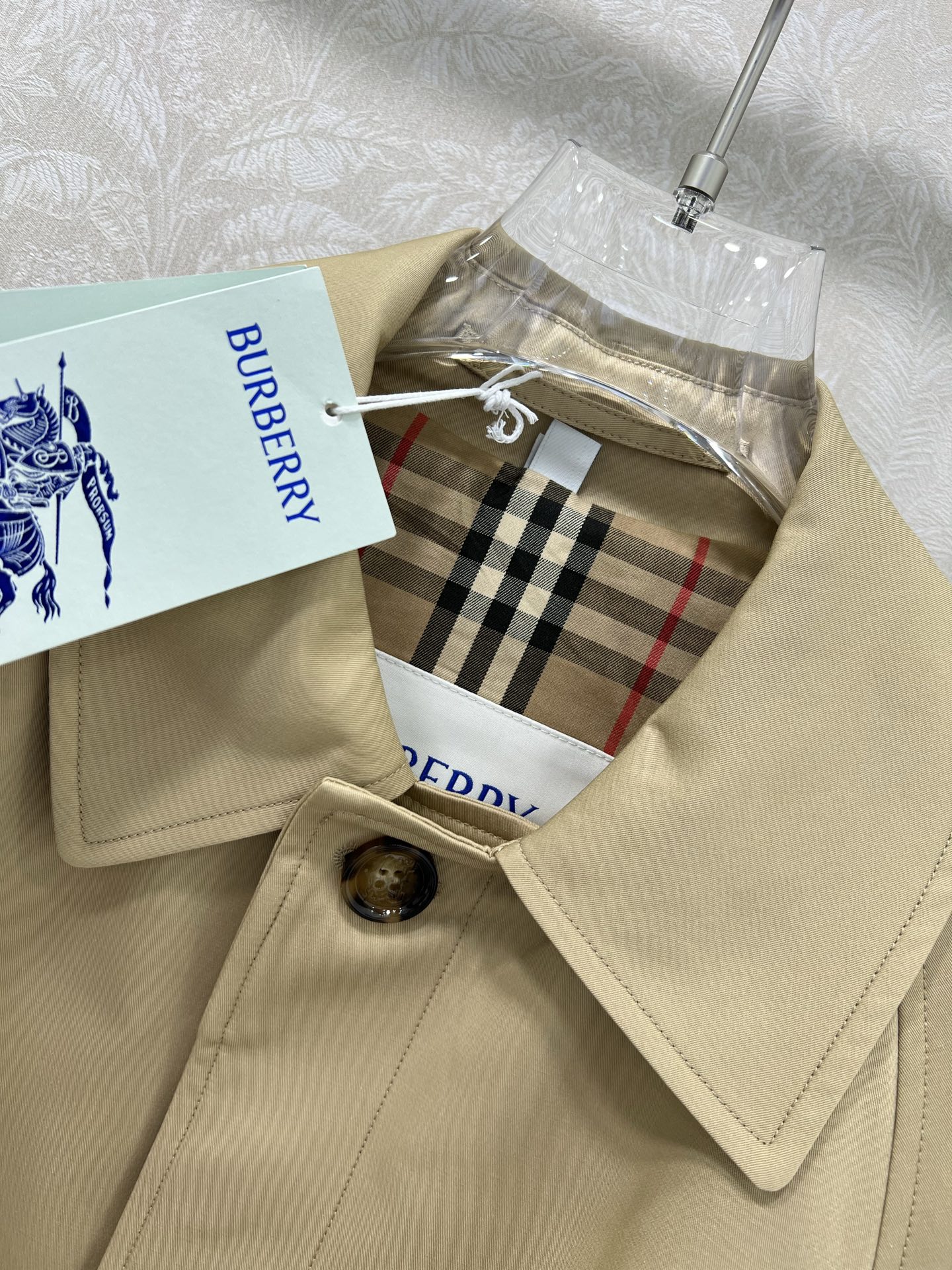 Burberry Women's Trench Coat - Lightweight, Vintage Check, Belted, S-XL 3 i1751377960174 8024 0 2
