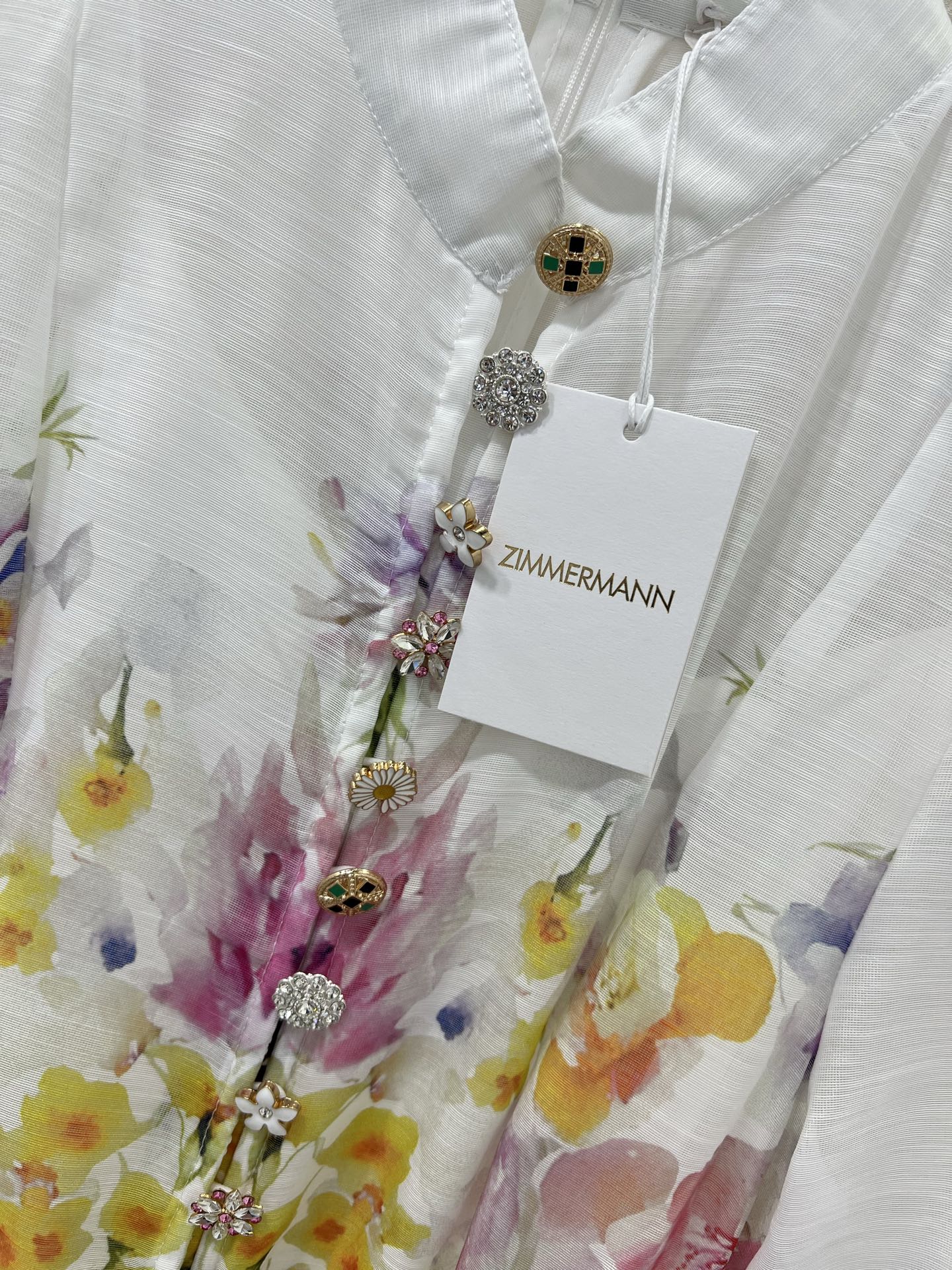 🔥🔥Zimmerman*兹/默曼 25新款百花系列 同步上新啦~长款‼️连衣裙 小立领和灯笼袖设计 前襟