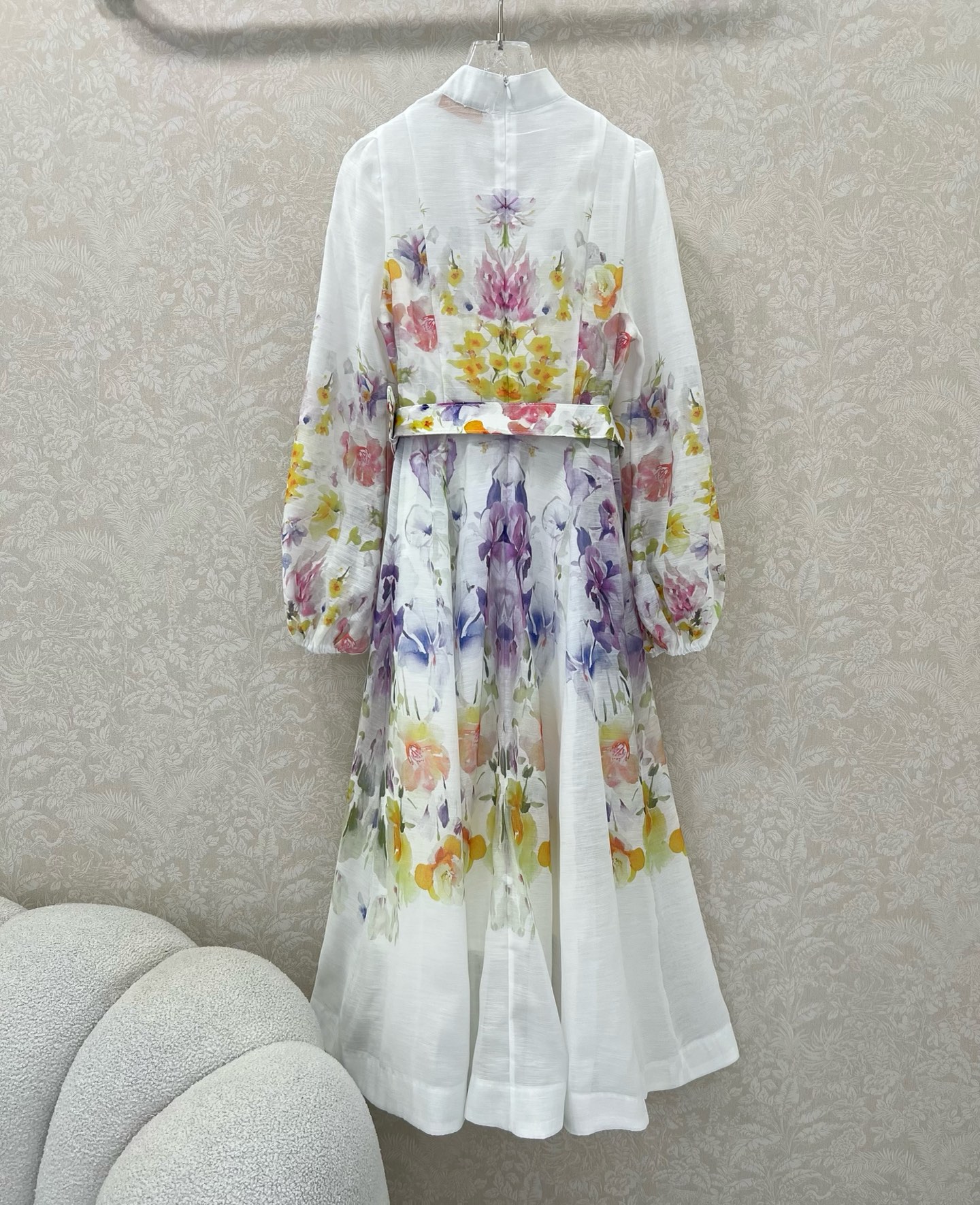 🔥🔥Zimmerman*兹/默曼 25新款百花系列 同步上新啦~长款‼️连衣裙 小立领和灯笼袖设计 前襟