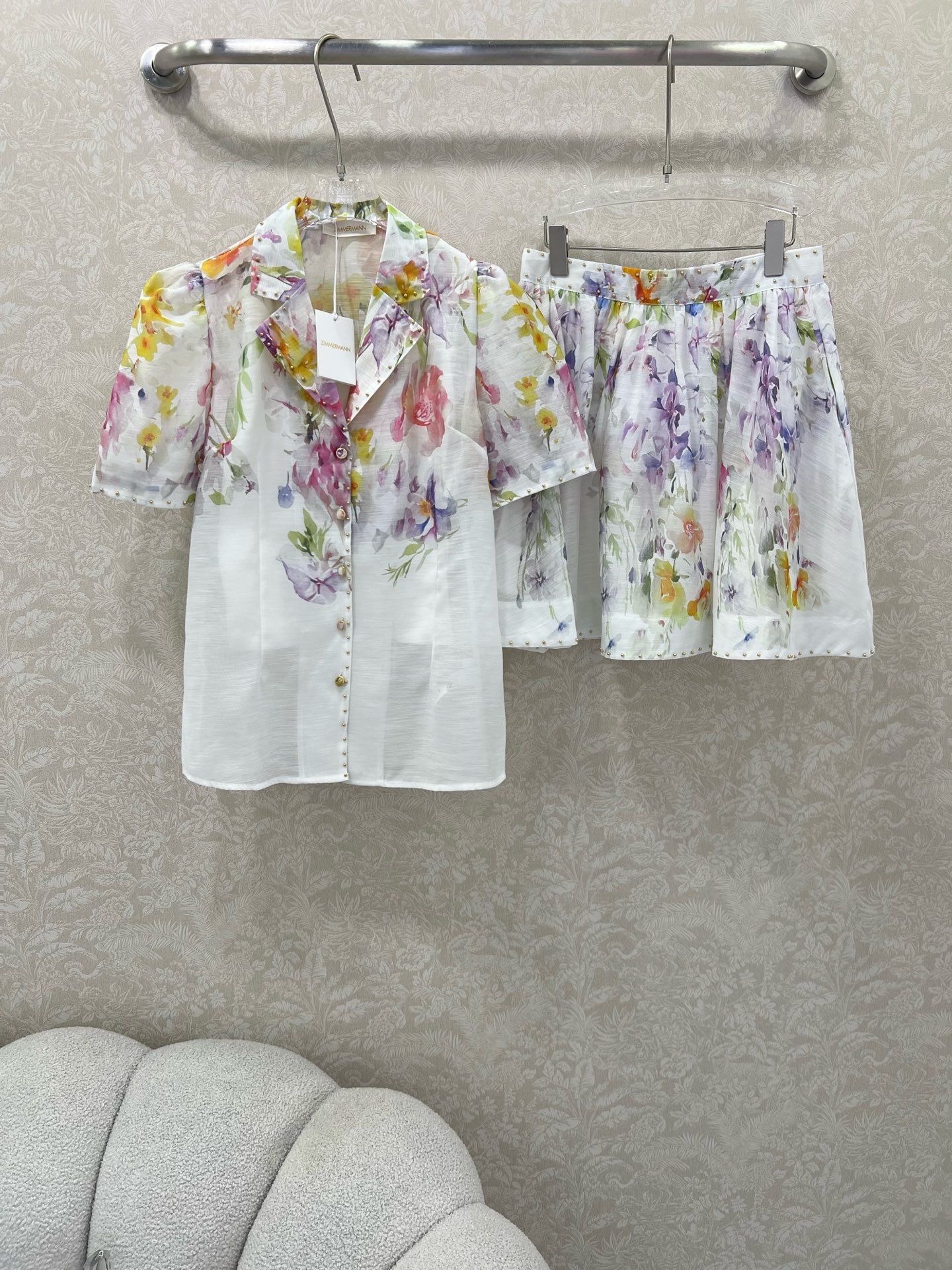 🔥🔥Zimmerman*兹/默曼 25新款百花系列 同步上新啦~套装整套出售 翻领短袖上衣➕短裙的组合 