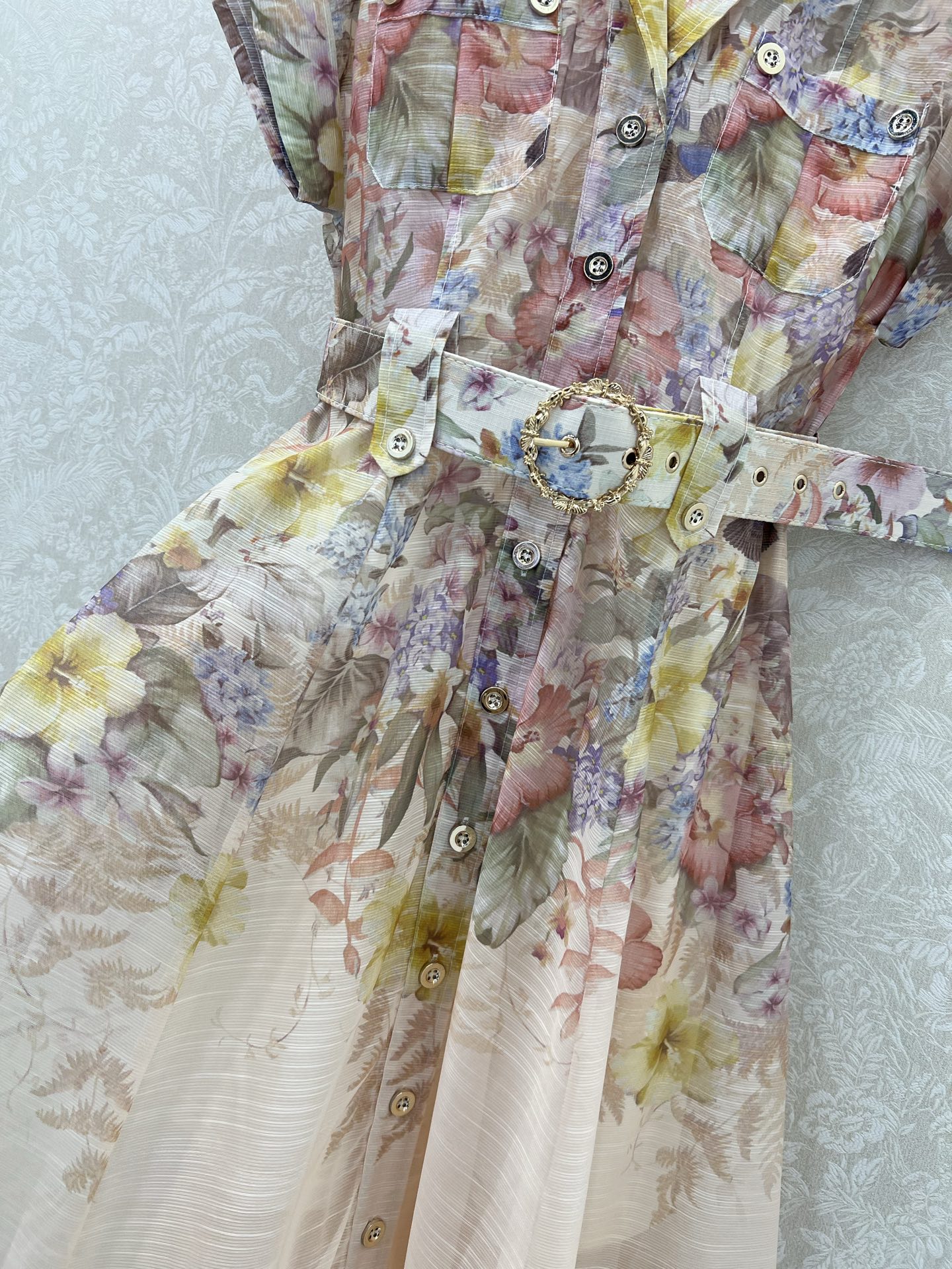 🔥🔥Zimmerman*兹/默曼 25新款翻领卷边袖长款连衣裙 单排扣设计 裙身印花甜美浪漫邂逅炎炎夏日