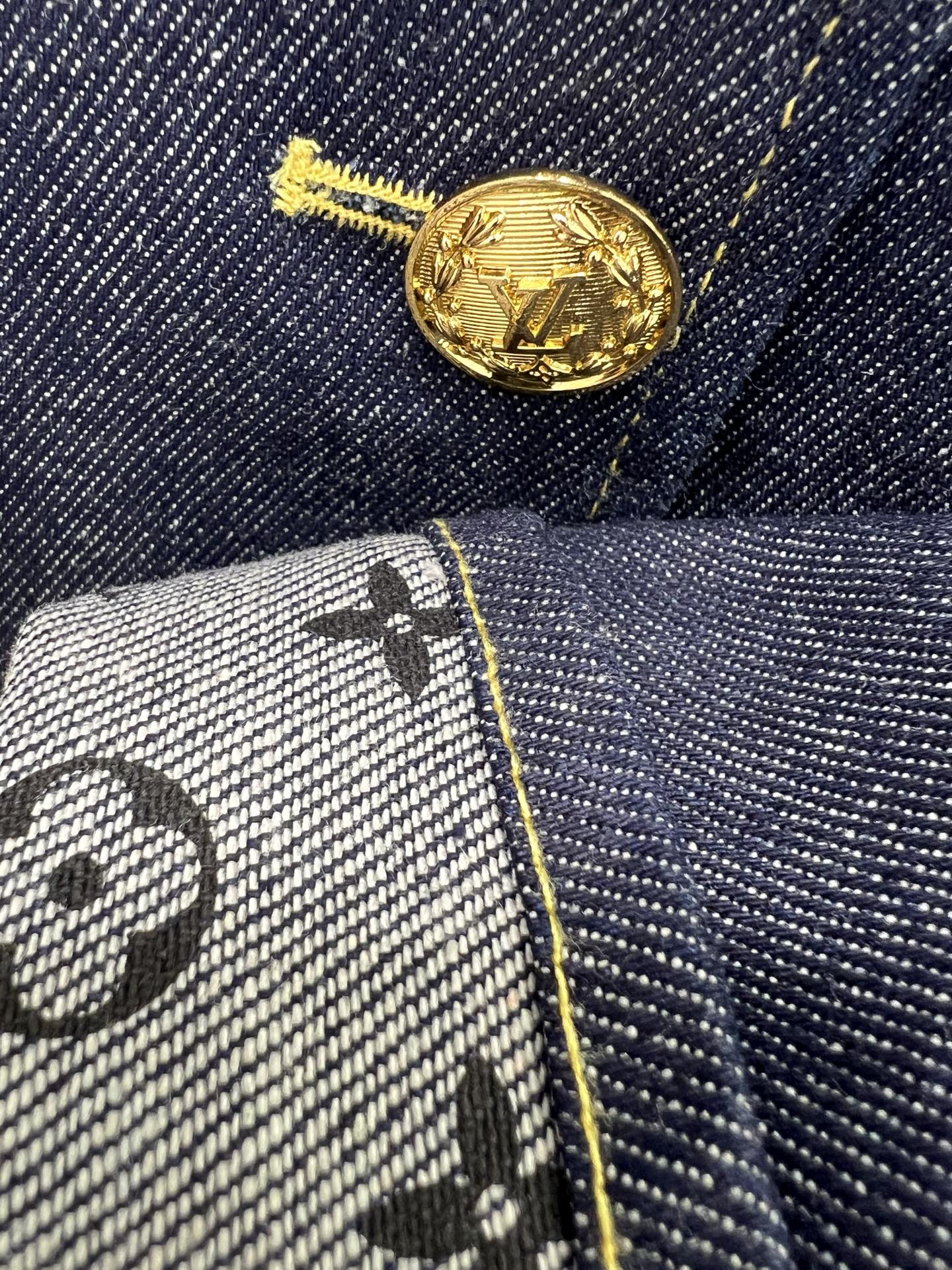 🔥🔥Louis Vuitto*25新款内衬老花提花牛仔西装外套 袖卷边露出提花别具一格 双重酵素洗水经典