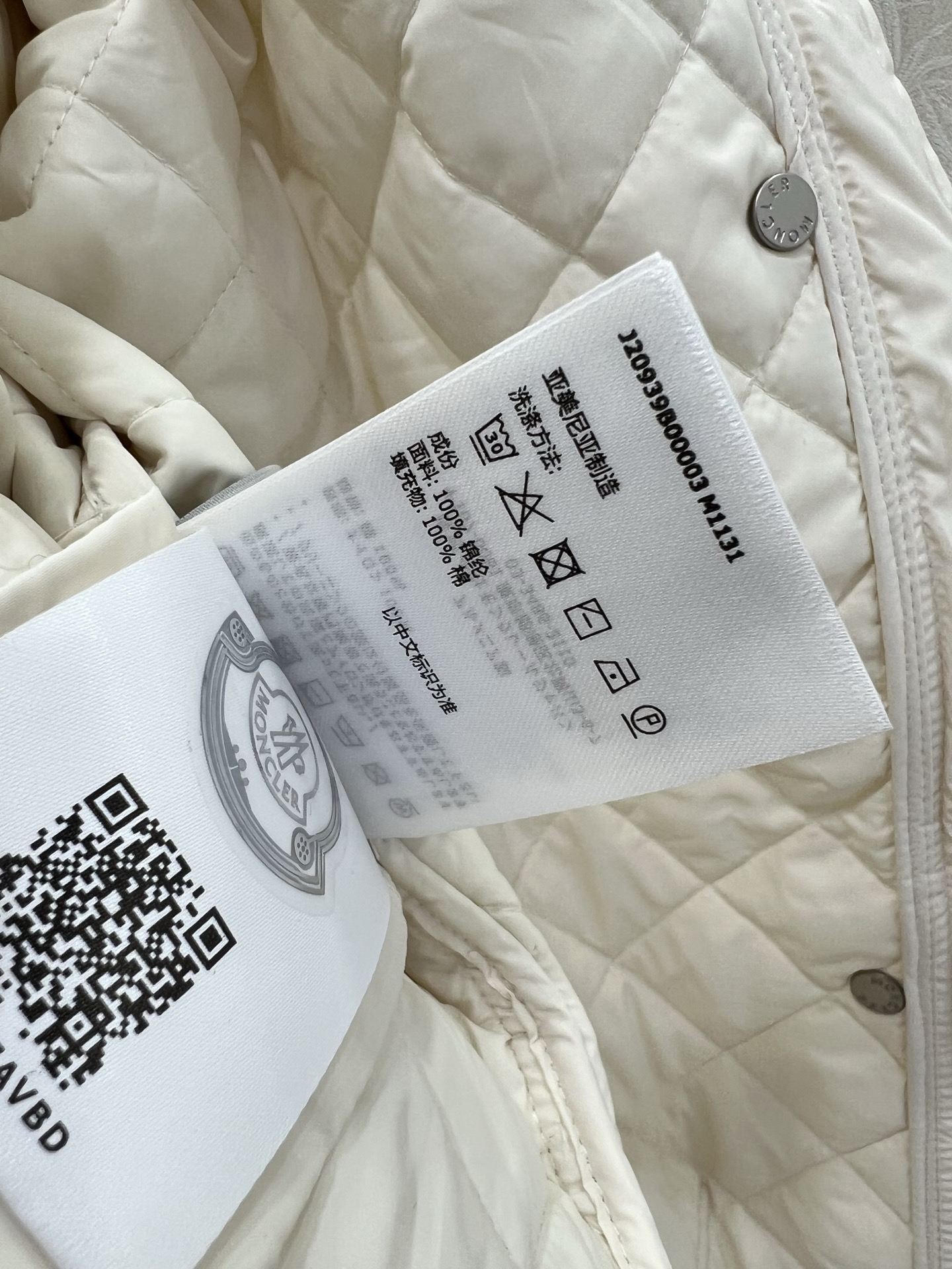 🔥🔥Monc*r 25新款棉服 菱格夹棉薄款棉服长款外套 极简主义设计高级又时髦！休闲带帽设计，以经典的