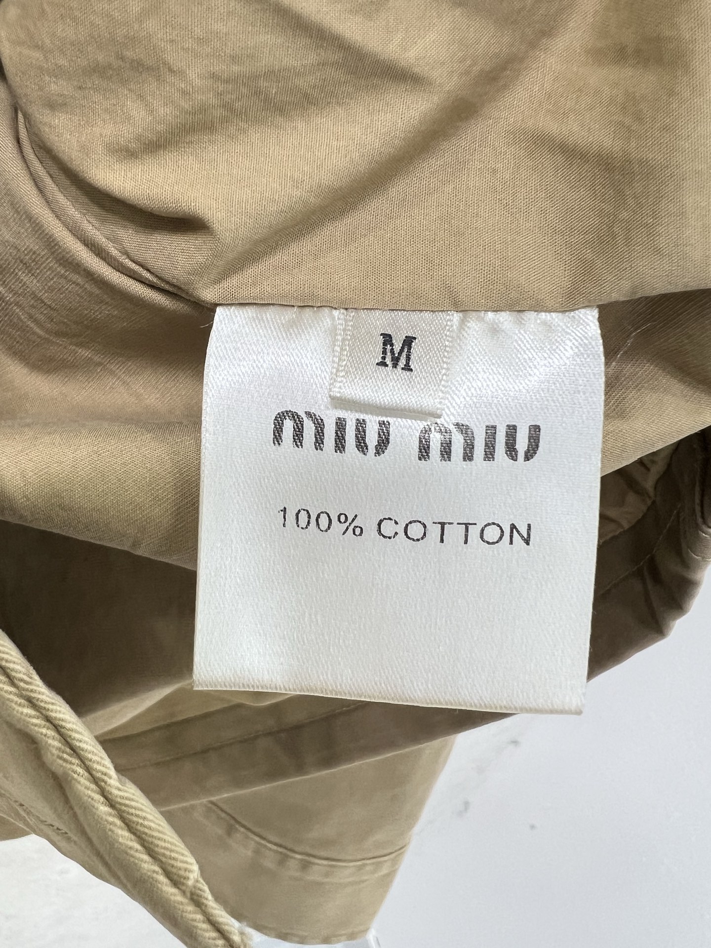 🔥🔥miumi*25早秋新款工装夹克外套  翻领单排扣口袋夹克超有型！定制五金A版显瘦绝绝子 高级的云淡