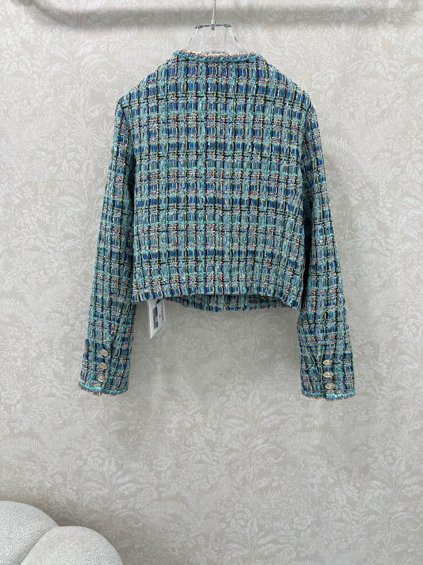 🔥🔥Chan*l粗纺捆边洋装外套 手工坊系列外套 采用原版定制粗花呢面料，手工包边工艺，内里100%真丝