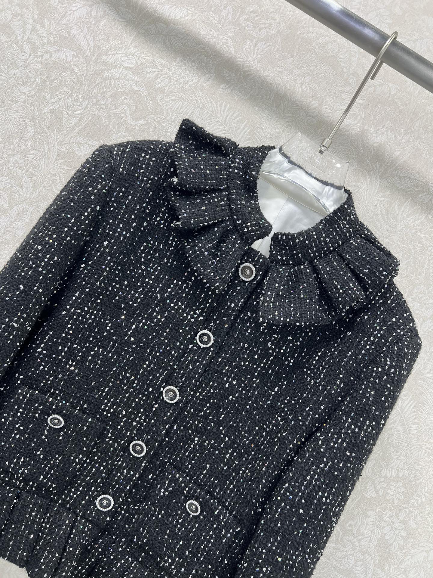 🔥🔥chan*l 25新款高级手工坊系列 法式宫廷风亮片荷叶边外套 独家yb开发！高版出品！高级定制粗花