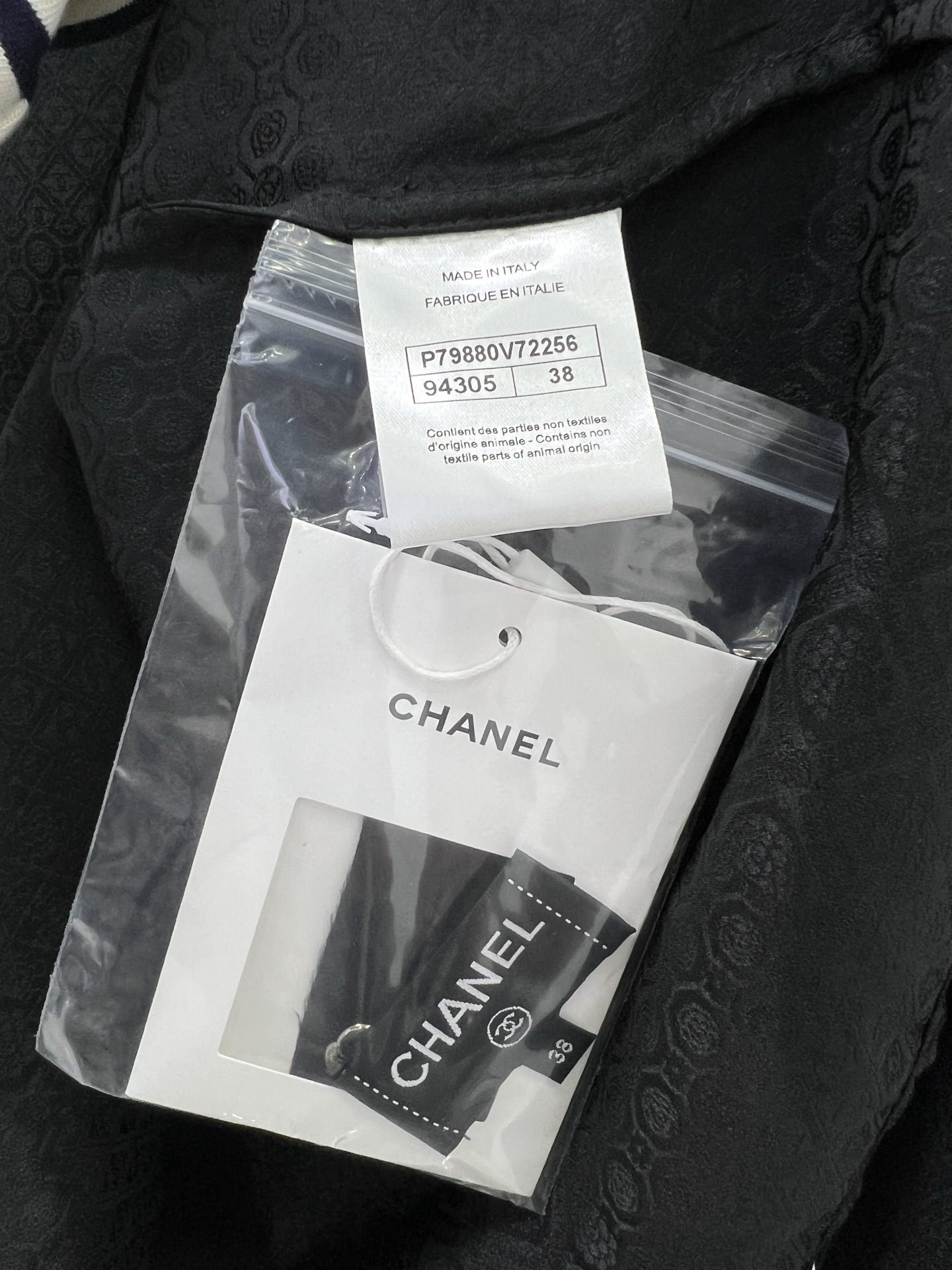 🔥🔥chan*l 25秋款新款高版本真丝提花暗纹菱格口袋衬衫 定制YB进口双绉真丝材质 质感区别普通的0