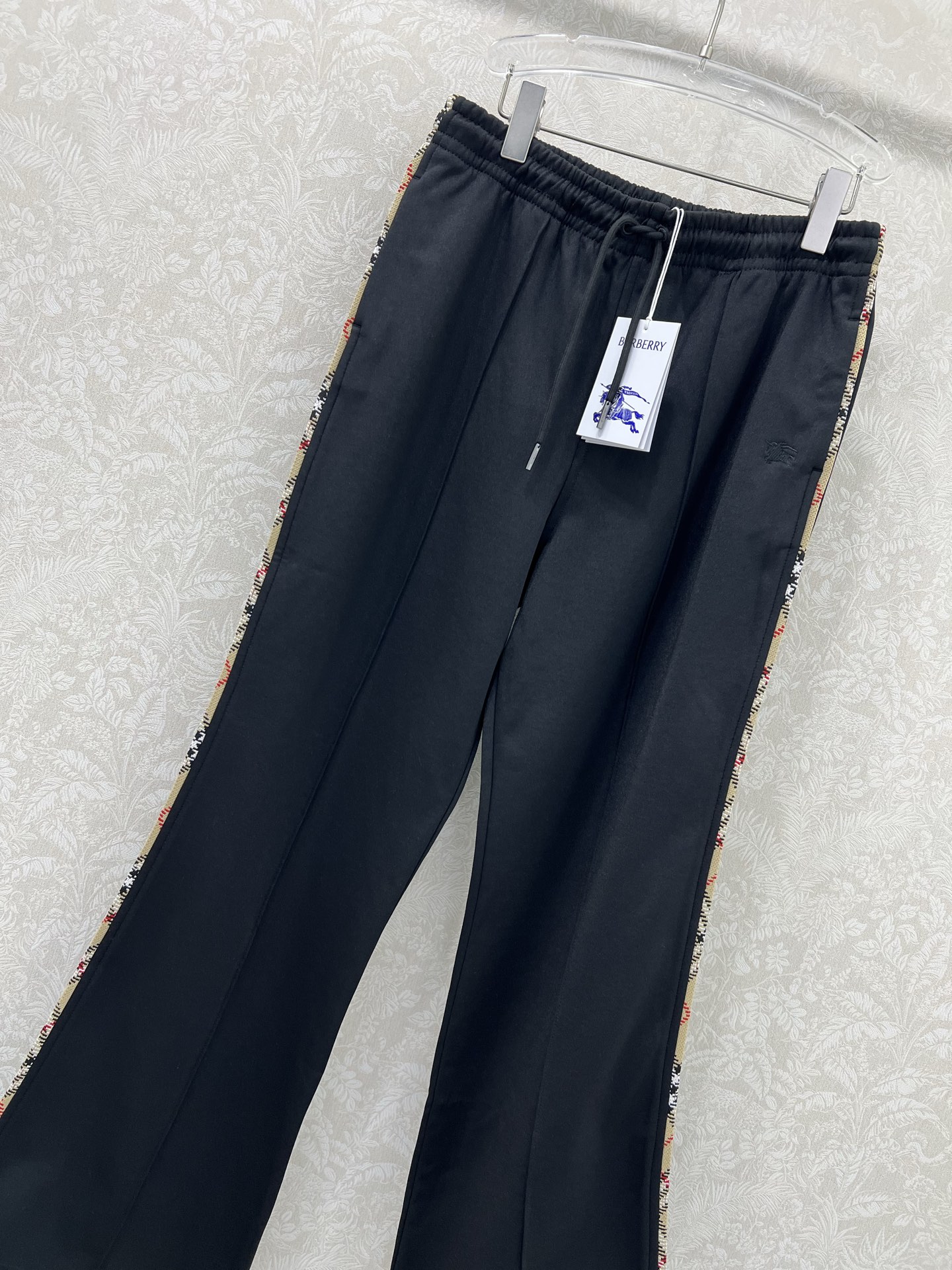 🔥🔥Burber*y25新款学院风运动休闲夹克 ➕长裤同步上新 分开出售‼️高版出品自买原版 一比一复刻