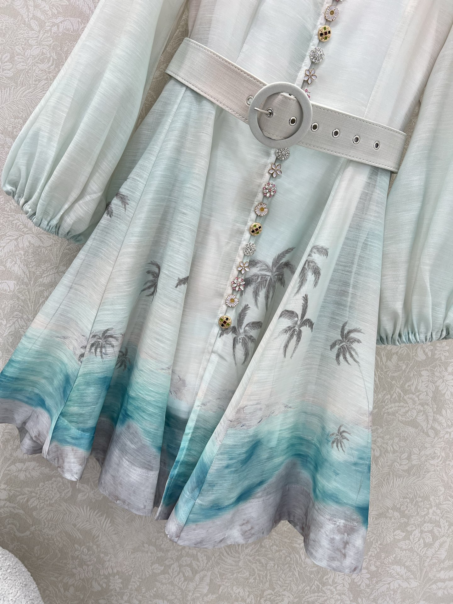 🔥🔥Zimmerman*兹/默曼 25新款海洋沙滩🏖度假系列  短款连衣裙 小立领和灯笼袖设计 前襟定制