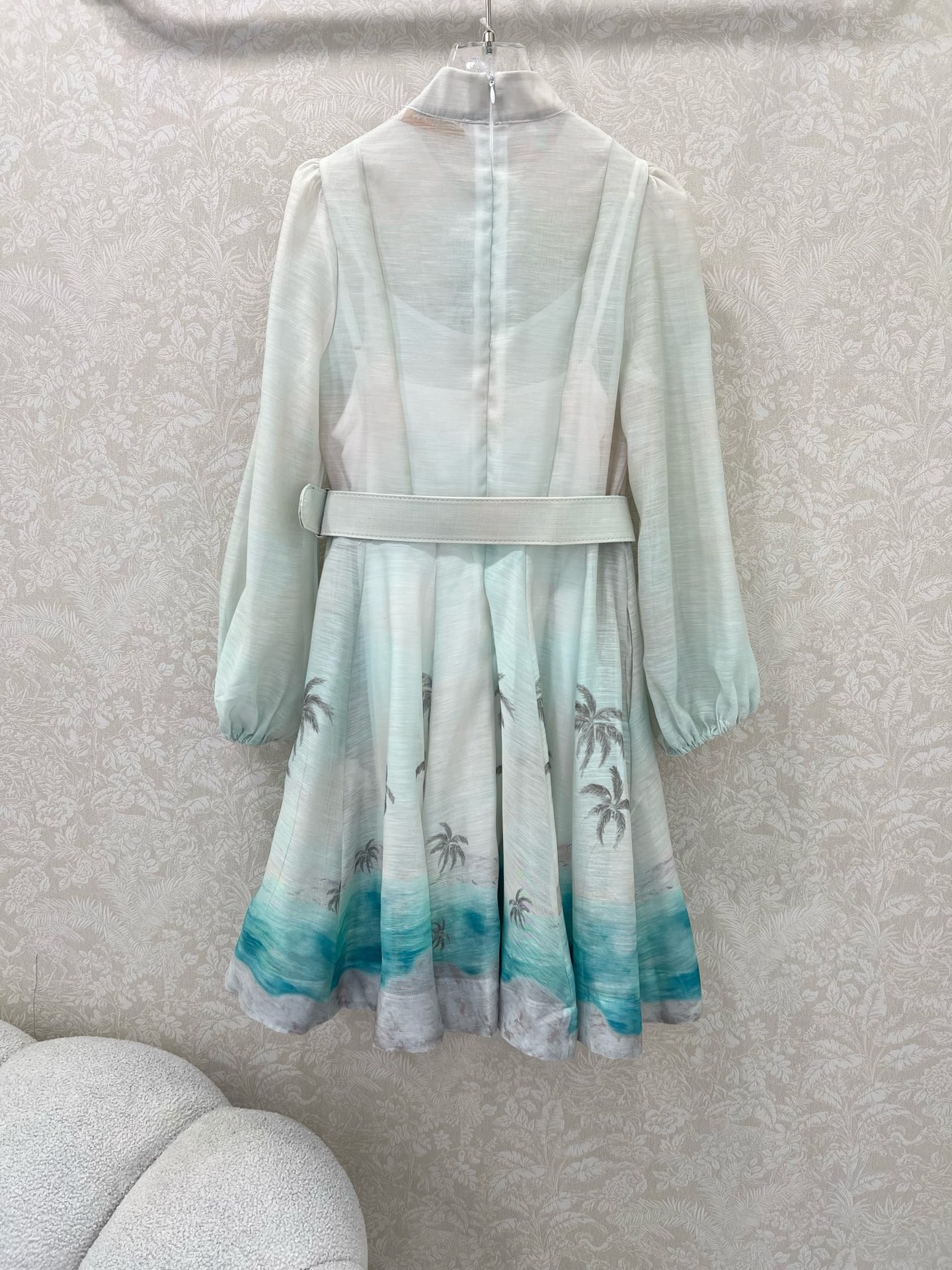 🔥🔥Zimmerman*兹/默曼 25新款海洋沙滩🏖度假系列  短款连衣裙 小立领和灯笼袖设计 前襟定制