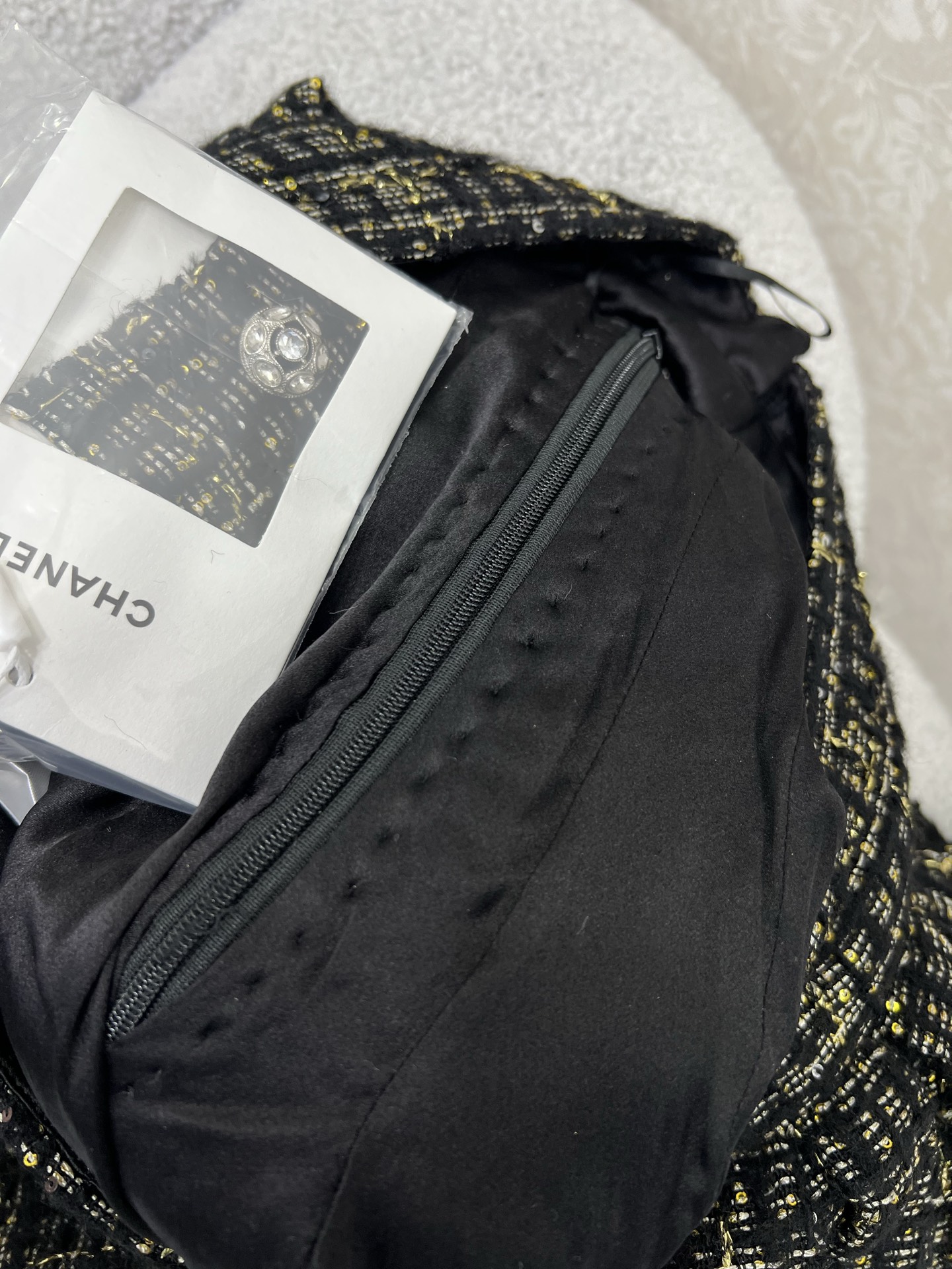 🔥🔥Chan*l25重工高版本内衬100%真丝半裙 进口粗纺羊毛呢材质 质感高级 品相十足 收腰大摆更显