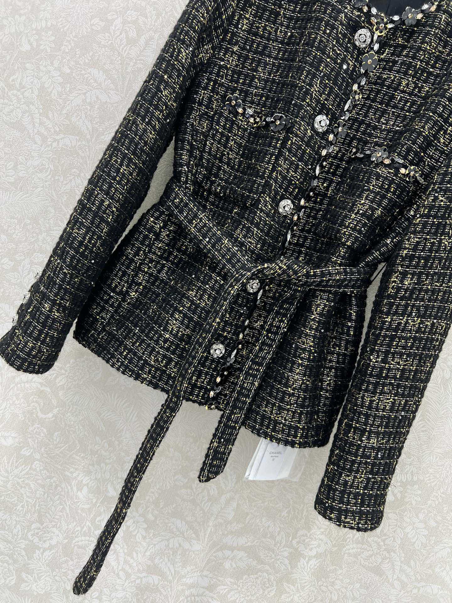 🔥🔥Chan*l25重工钉珠外套 高版本 内衬100%真丝 圆领洋装钉珠捆边外套  进口粗纺羊毛呢材质 