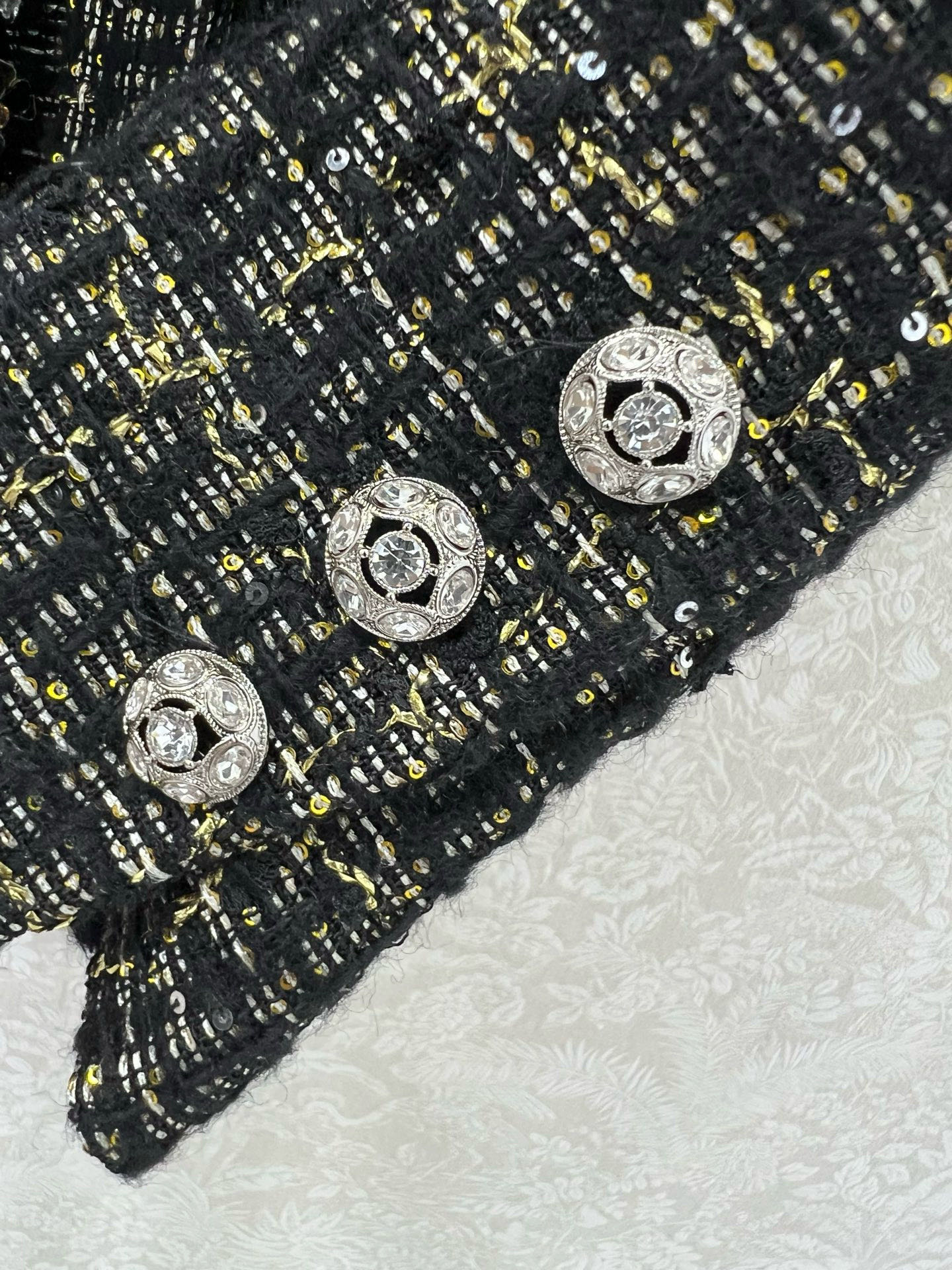 🔥🔥Chan*l25重工钉珠外套 高版本 内衬100%真丝 圆领洋装钉珠捆边外套  进口粗纺羊毛呢材质 