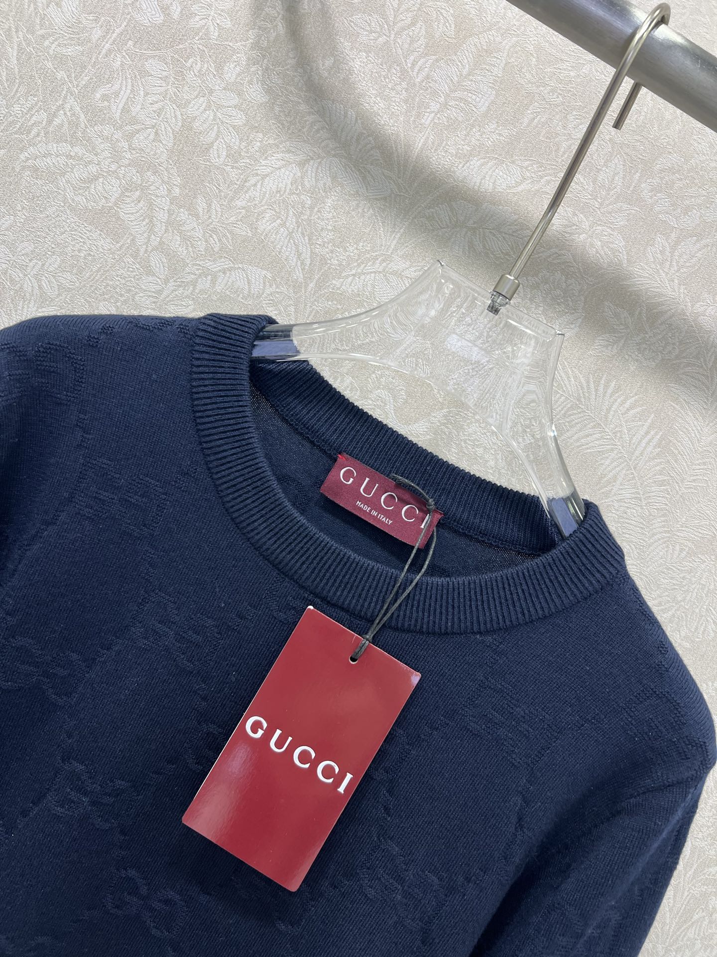 🔥🔥Gucc*25新款圆领套头针织羊衫 整体logo 提花镂空设计 下摆经典红绿撞色 独家高版出品 真的