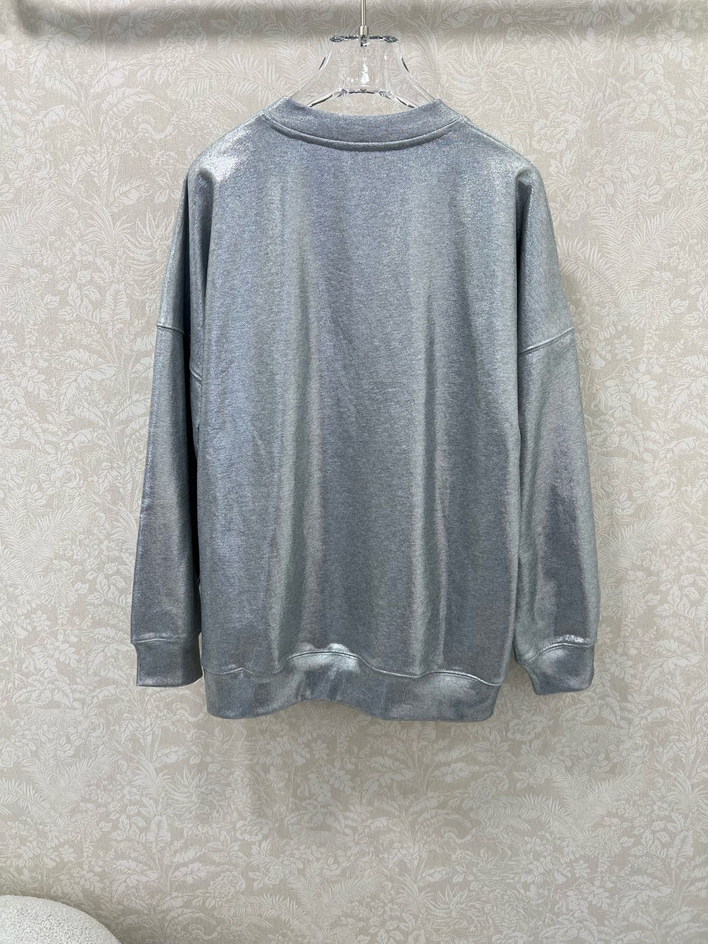 🔥🔥Gucc*25新款银色印花卫衣 定制YB原生全棉材质 透气舒适 质感十足 宽松圆领卫衣裁剪 凸显品牌