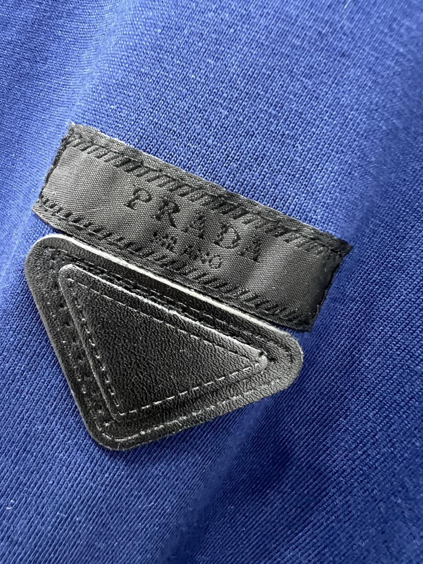 🔥🔥prad*25新款圆领假两件短袖T恤 高级老钱风配色拼接袖口 少女知识分子时髦风穿搭！老钱风假两件版