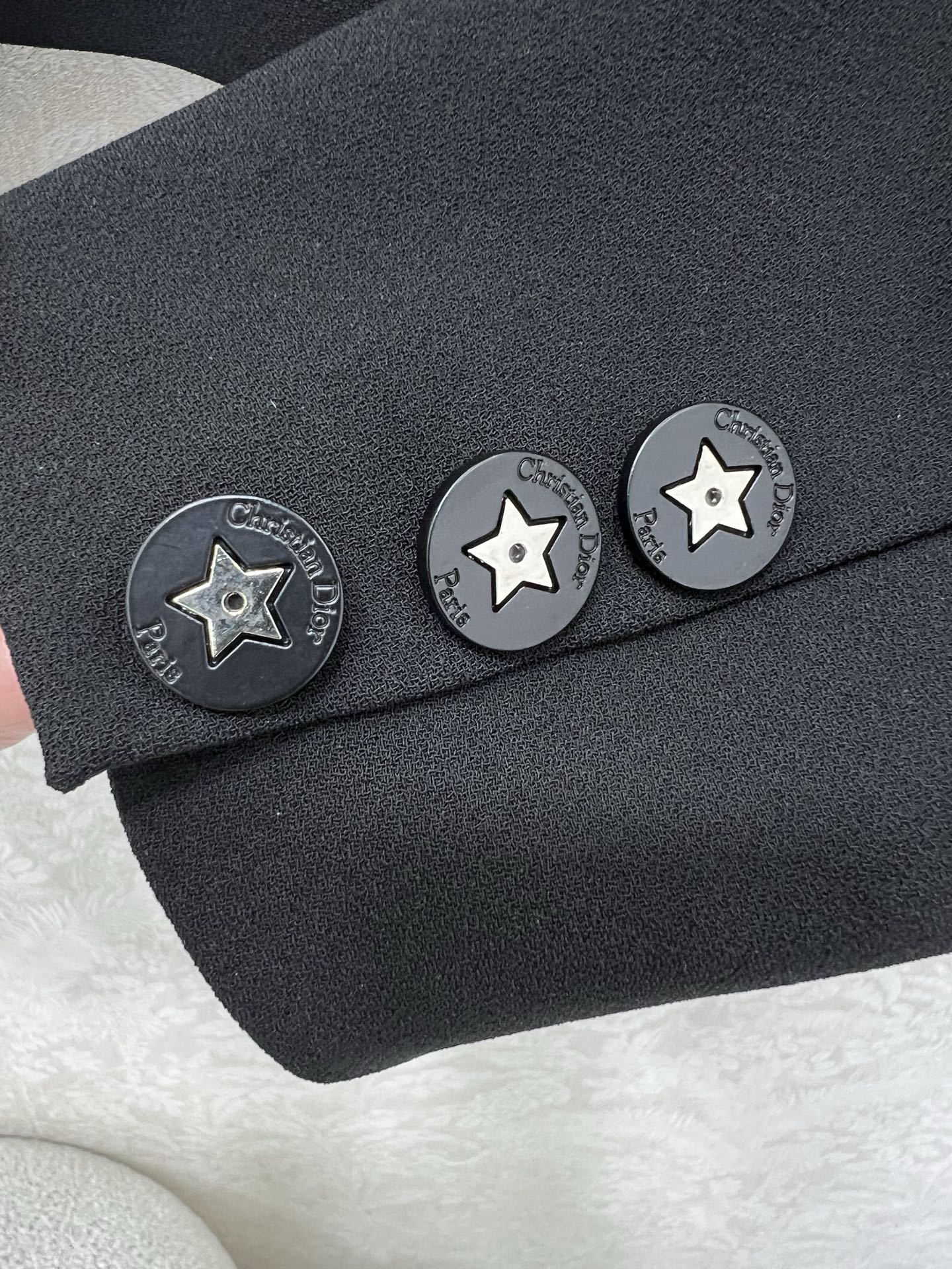 🔥🔥DIO* 25新款翻领单排扣西装外套 日常通勤的搭配 气质翻领修身 定制五角星五金 前口袋设计 经典