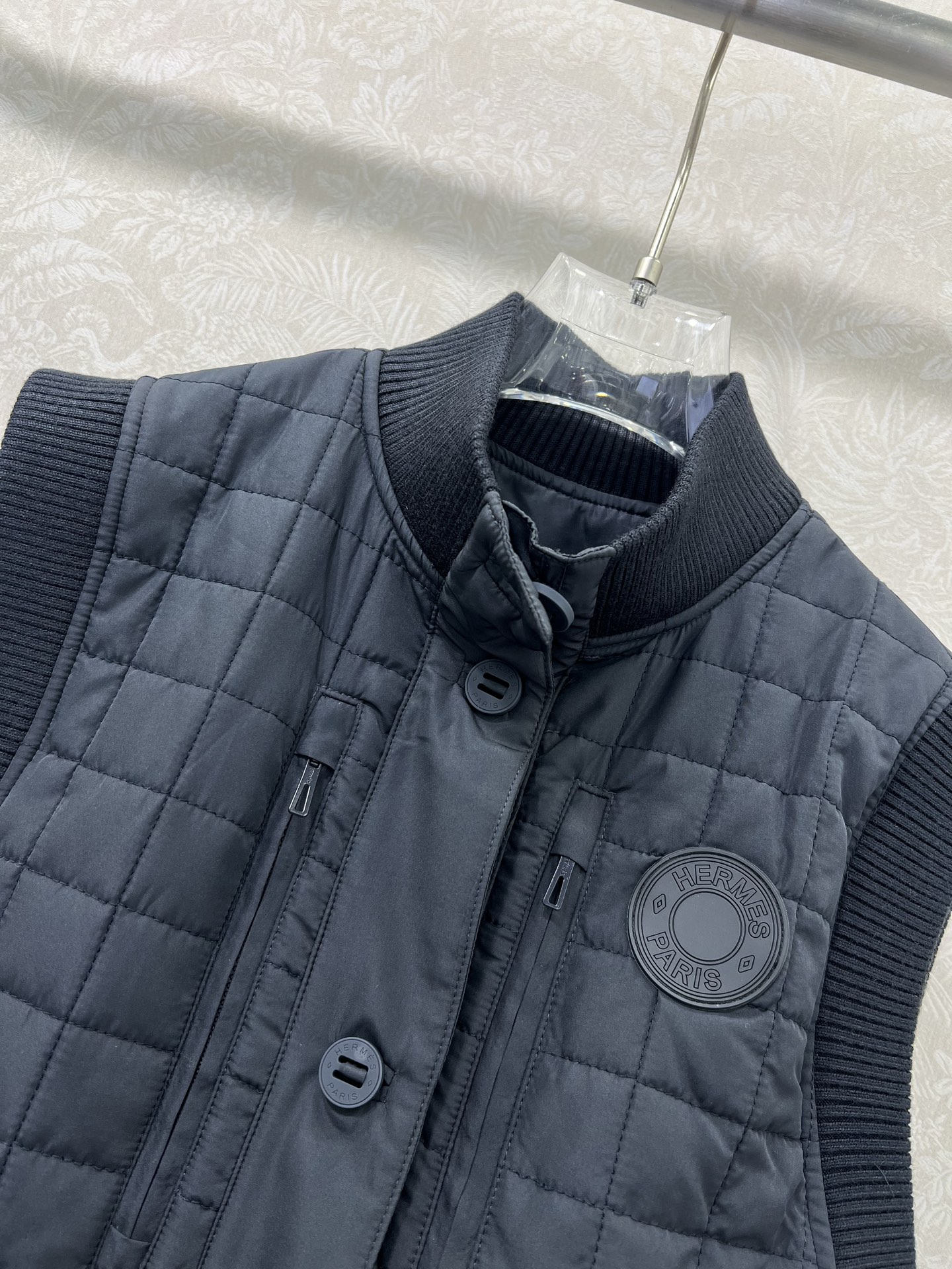 Herme* Cotton Coats: Customized, Warm, and Stylish Winter Wear - 图片 4