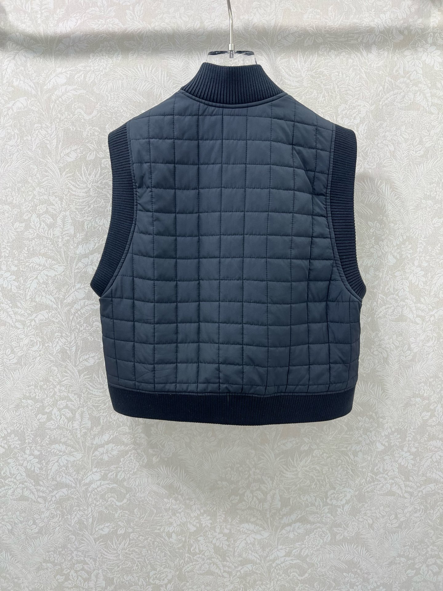 Herme* Cotton Coats: Customized, Warm, and Stylish Winter Wear - 图片 9