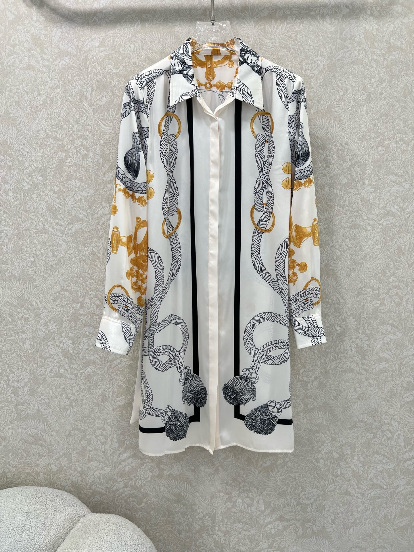 🔥🔥HERME* 25新款Brides Gala en Fleurs定位印花翻领衬衣长袖连衣裙 仿斜纹丝