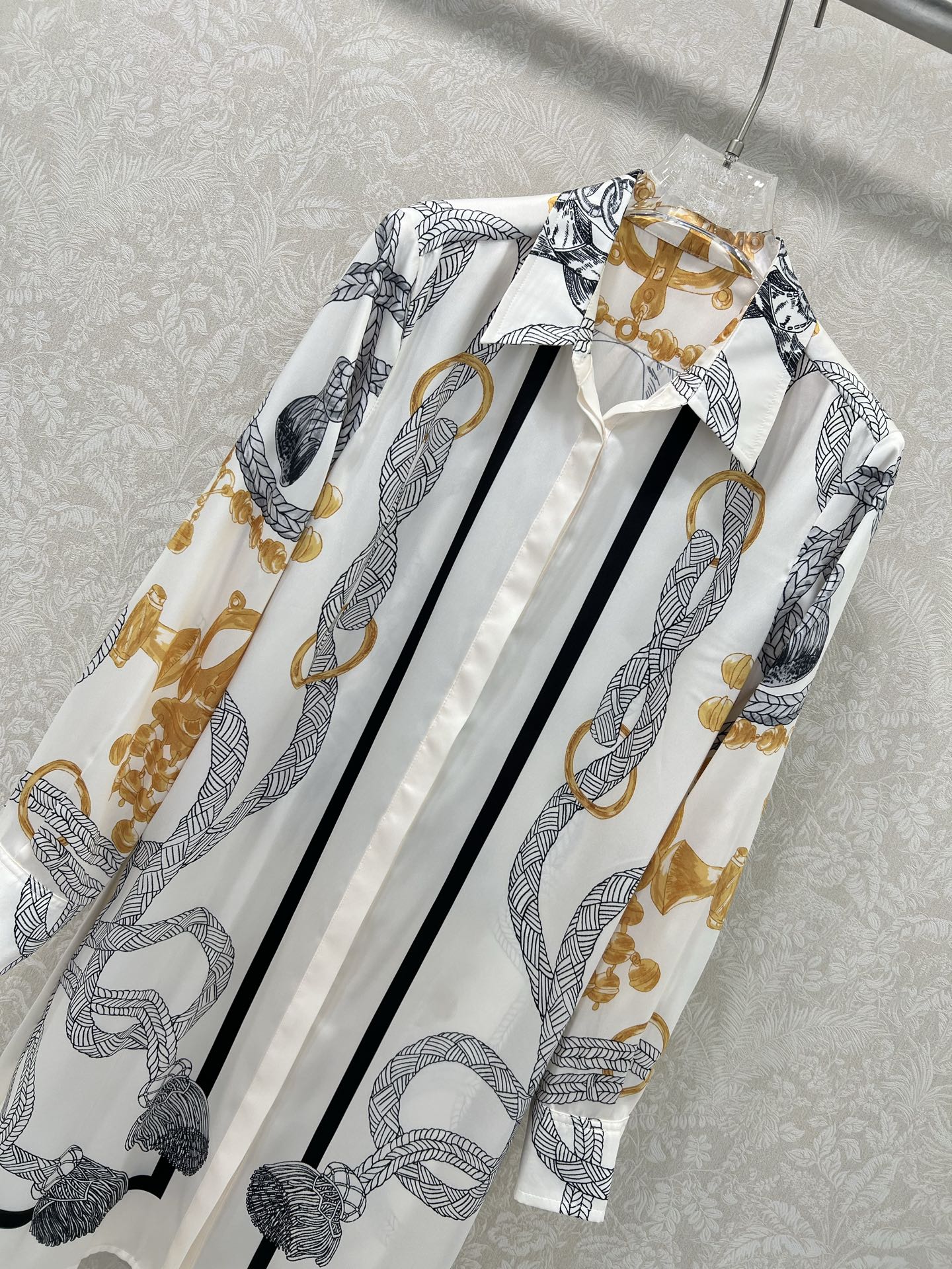 🔥🔥HERME* 25新款Brides Gala en Fleurs定位印花翻领衬衣长袖连衣裙 仿斜纹丝