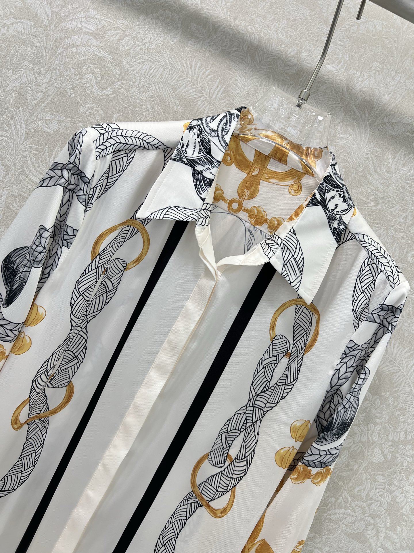 🔥🔥HERME* 25新款Brides Gala en Fleurs定位印花翻领衬衣长袖连衣裙 仿斜纹丝