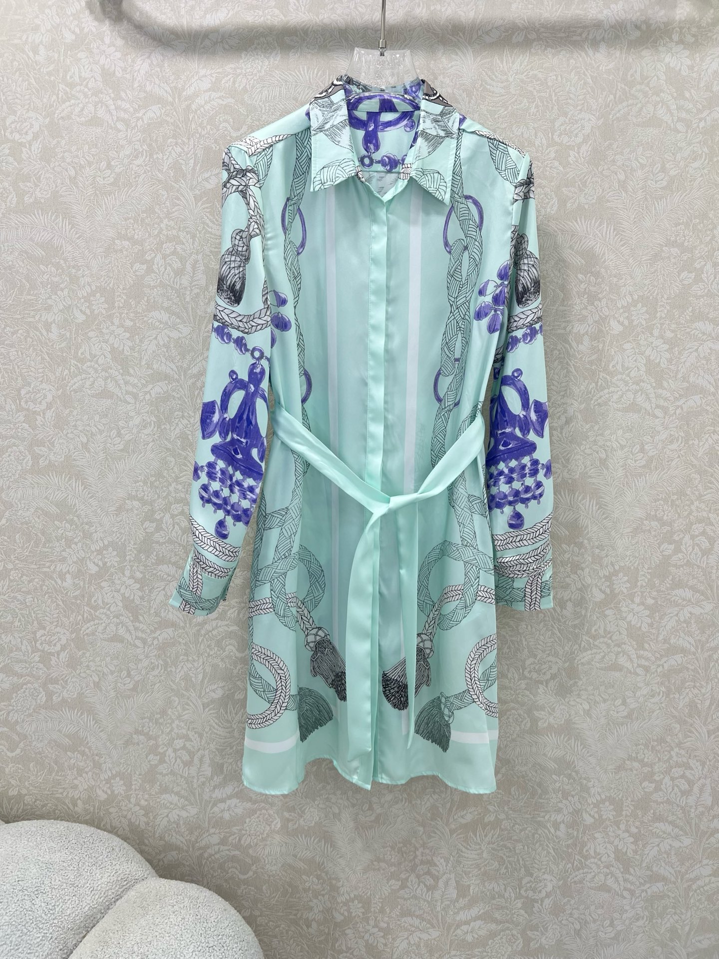 🔥🔥HERME* 25新款Brides Gala en Fleurs定位印花翻领衬衣长袖连衣裙 仿斜纹丝