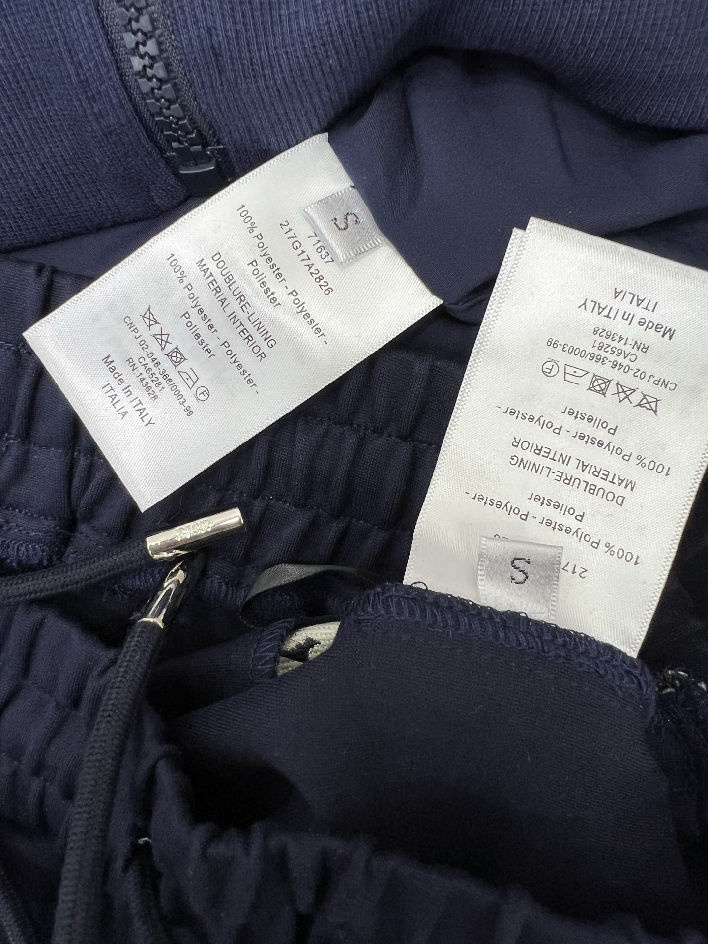 🔥🔥 DIO*25新款提花套装  整套出售 连帽外套➕小直筒长裤的组合  外套裤子均拼接提花logo面料