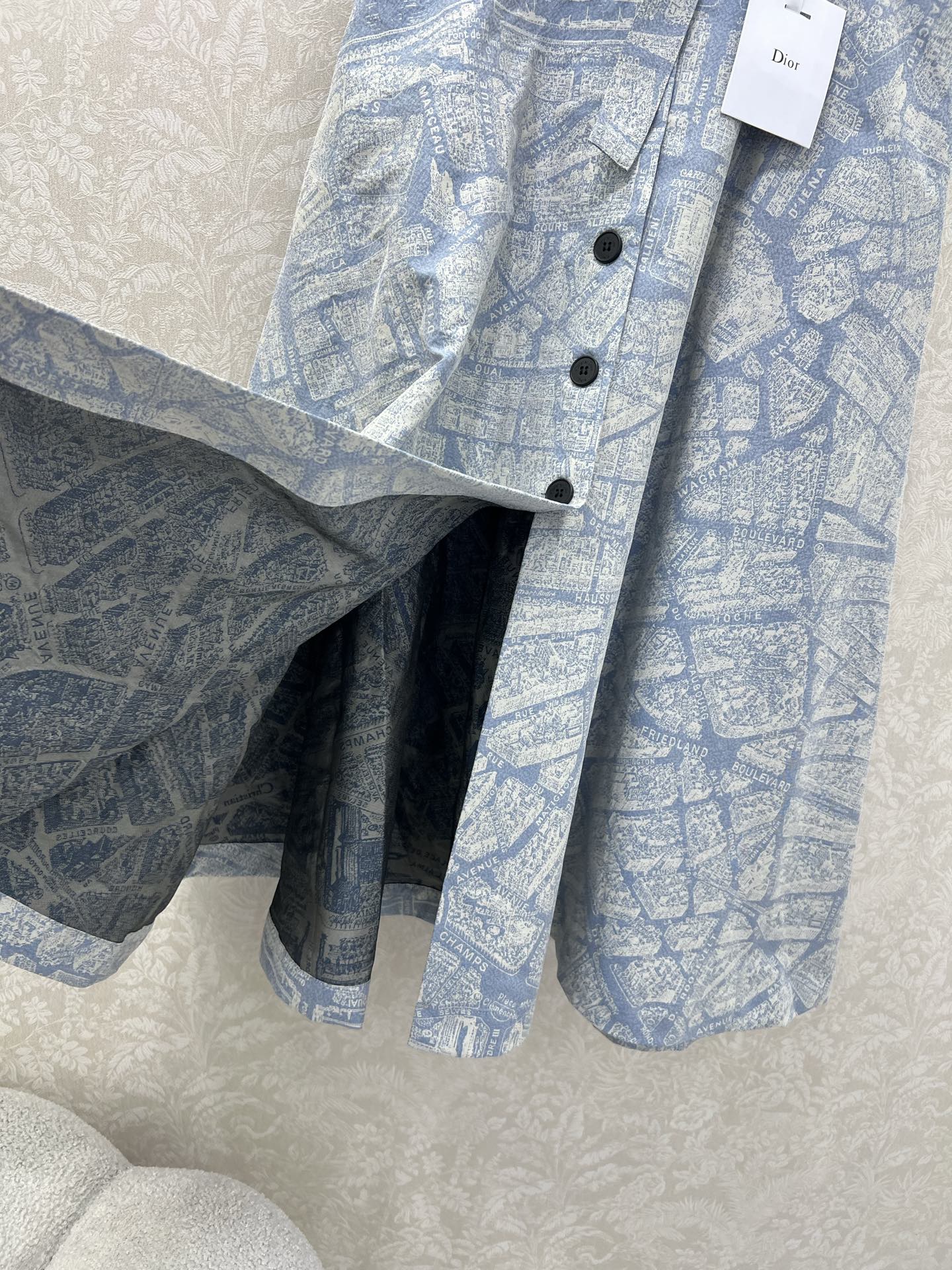 🔥🔥DIO*25新款提花大摆半裙 定制单排扣腰头隐藏腰带腰带设计 粉色🩷款通体满印丛林动物图案  蓝色🩵