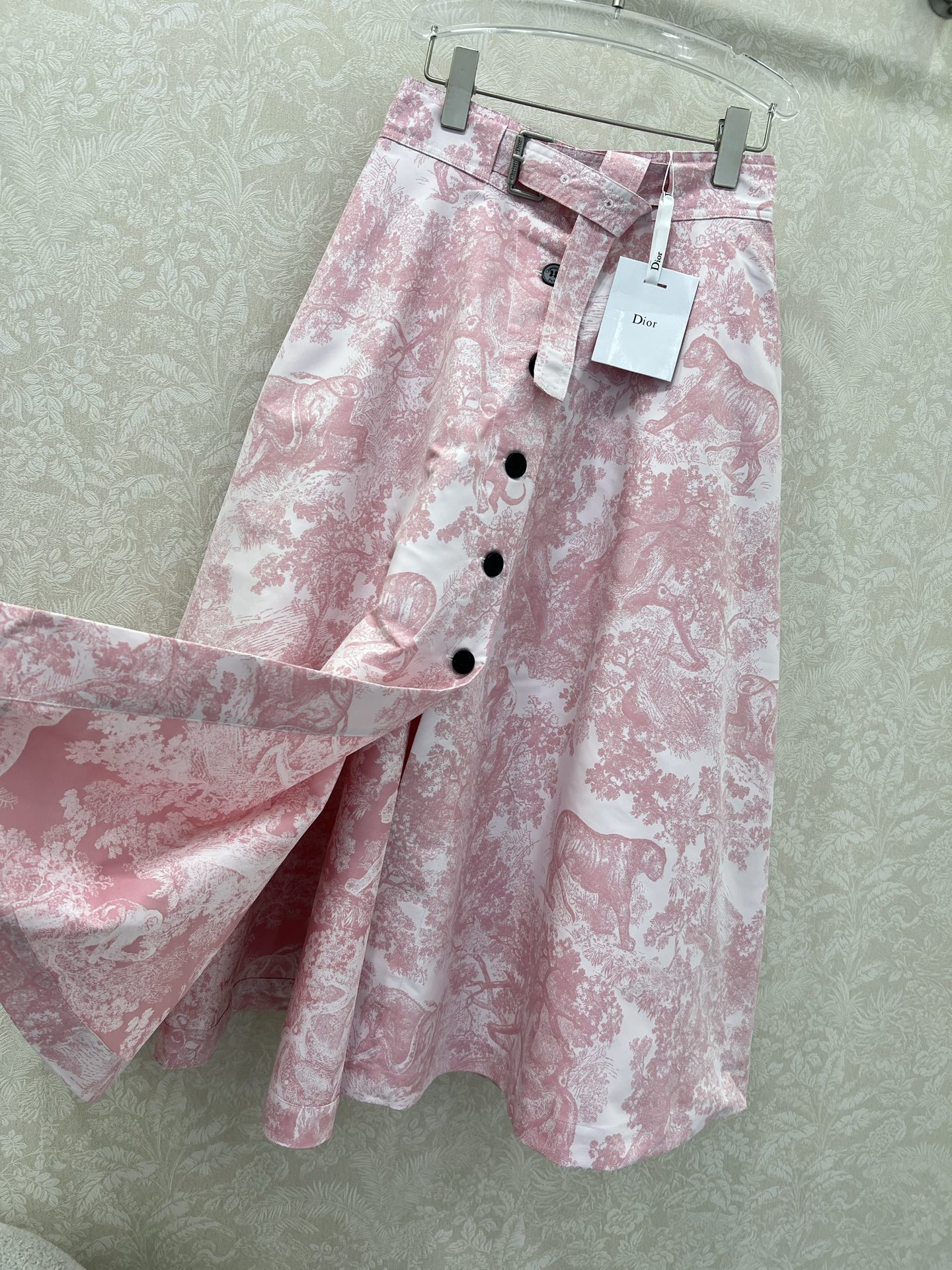 🔥🔥DIO*25新款提花大摆半裙 定制单排扣腰头隐藏腰带腰带设计 粉色🩷款通体满印丛林动物图案  蓝色🩵