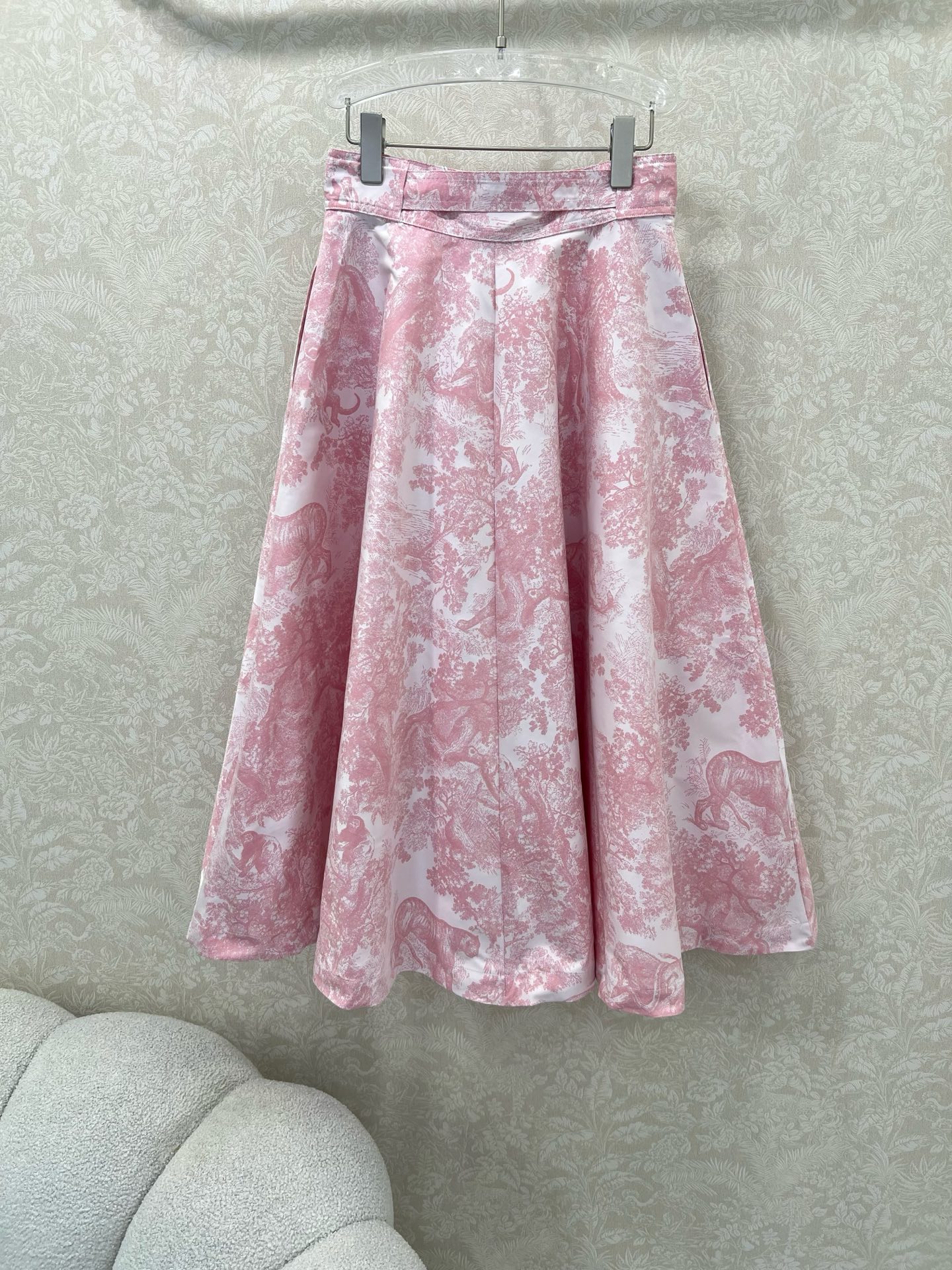 🔥🔥DIO*25新款提花大摆半裙 定制单排扣腰头隐藏腰带腰带设计 粉色🩷款通体满印丛林动物图案  蓝色🩵