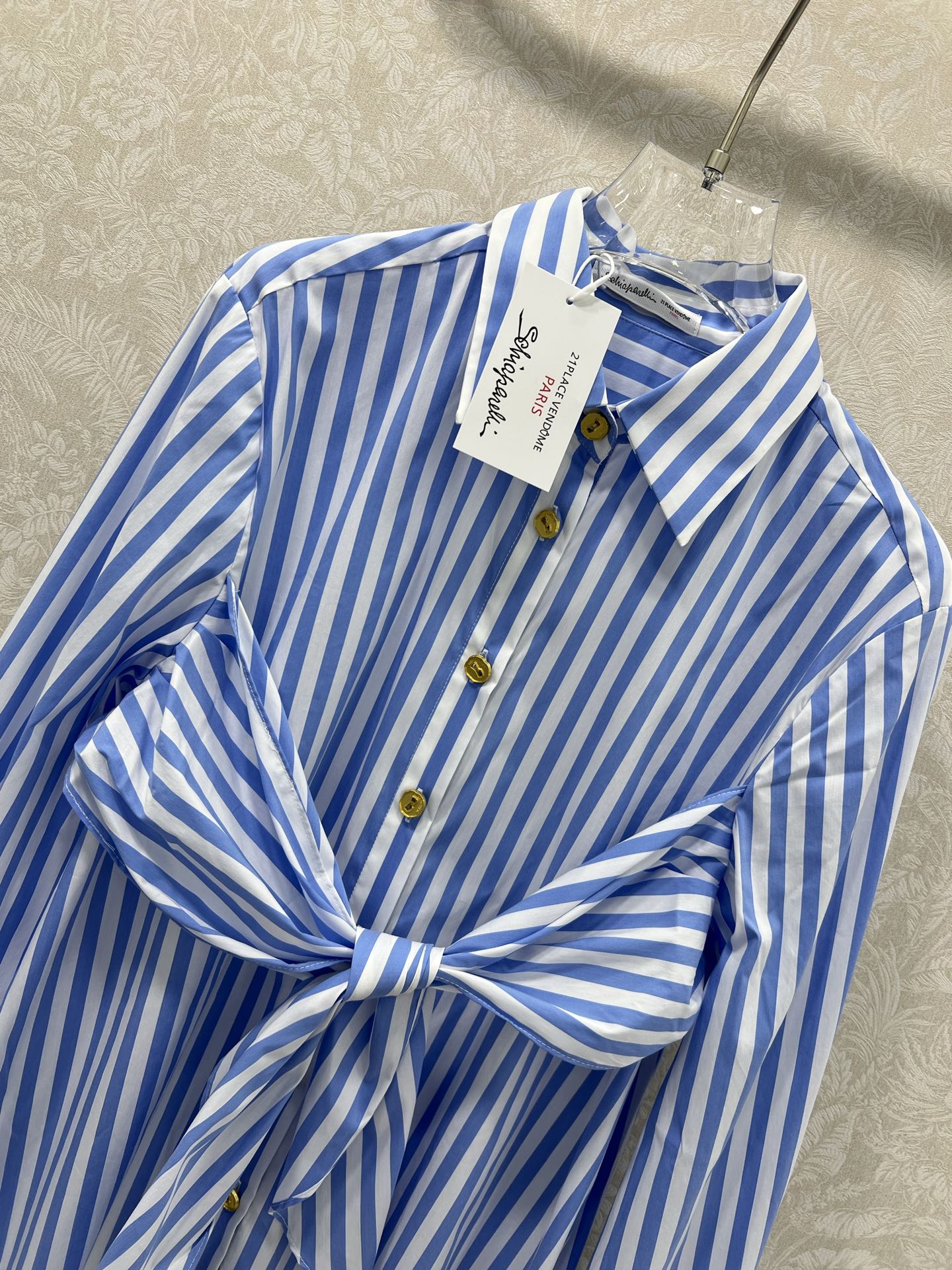 🔥🔥Sch*法国本土品牌 25新款条纹衬衣 打破传统设计 胸前绑带蝴蝶结 定制品牌五金超有质感 竖条纹视