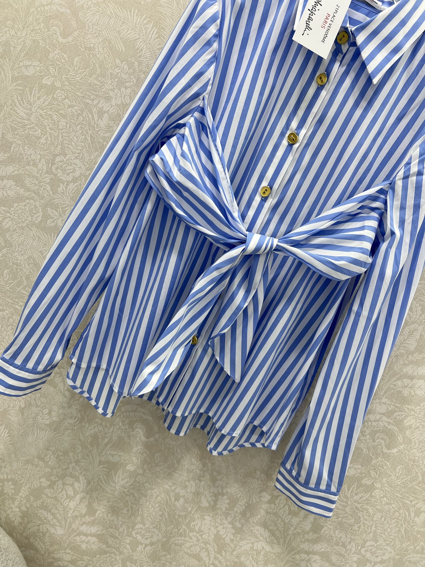 🔥🔥Sch*法国本土品牌 25新款条纹衬衣 打破传统设计 胸前绑带蝴蝶结 定制品牌五金超有质感 竖条纹视