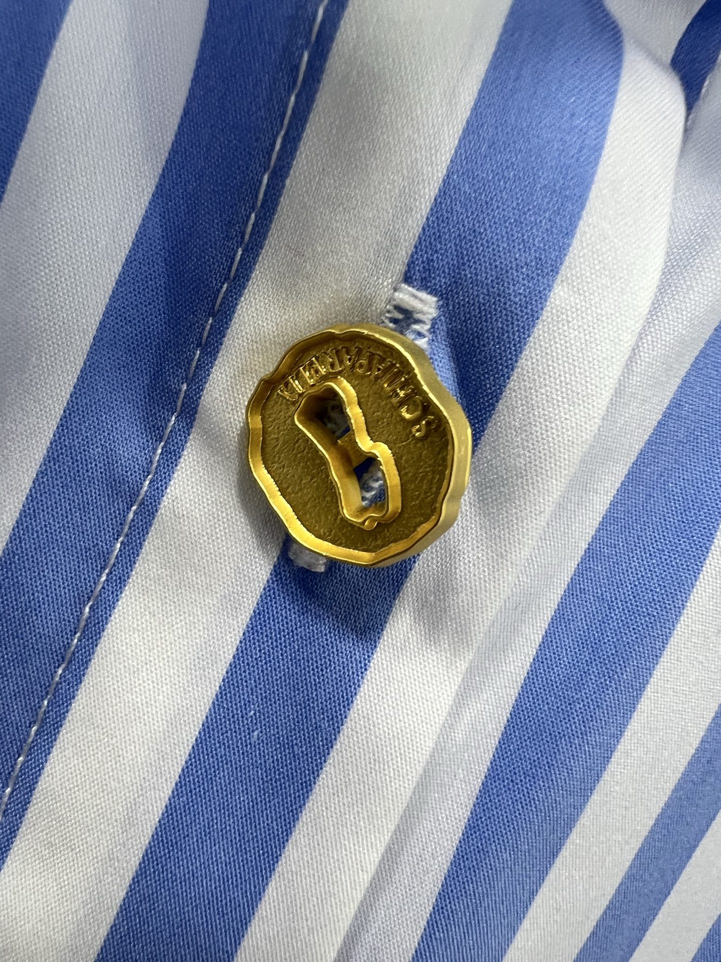 🔥🔥Sch*法国本土品牌 25新款条纹衬衣 打破传统设计 胸前绑带蝴蝶结 定制品牌五金超有质感 竖条纹视