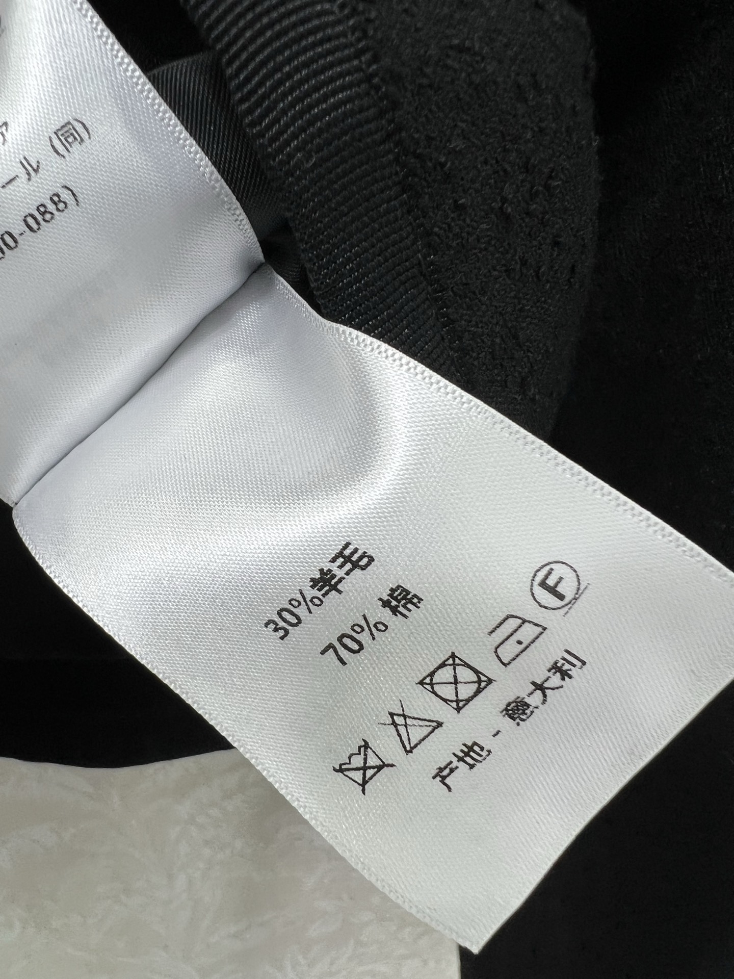 🔥🔥Dio*25新款圆领洋装外套  定制YB进口粗纺毛呢材质  高级品相  正肩垫肩版型设计贴合身形  