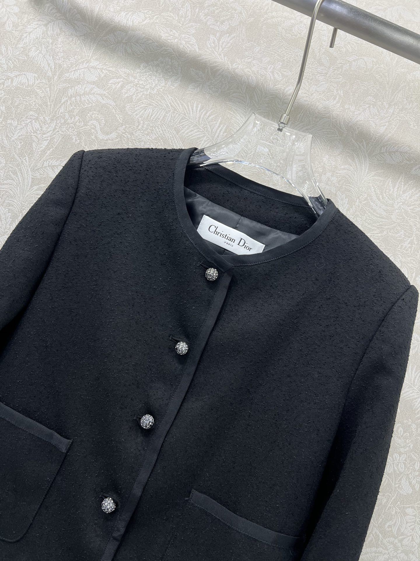 🔥🔥Dio*25新款圆领洋装外套  定制YB进口粗纺毛呢材质  高级品相  正肩垫肩版型设计贴合身形  