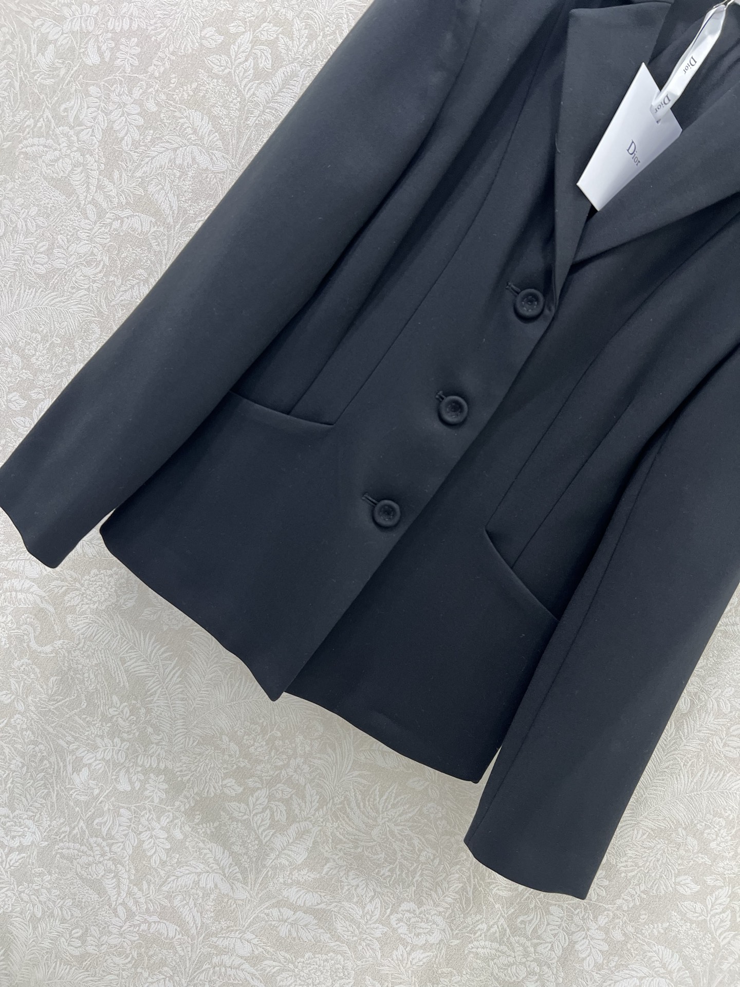 🔥🔥Dio* 25Fw早秋新款 翻领收腰廓形经典西装外套 独家高版出品！1947年推出经典款 采用丝毛面