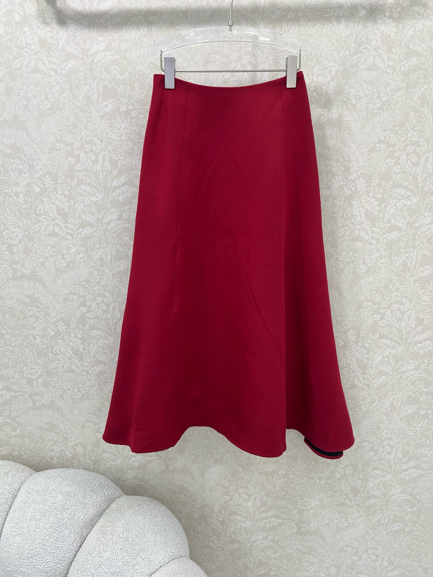 🔥🔥valentin*华伦/天奴25新款气质赫本风水溶花口袋装饰半裙 复合面料大摆半身裙  低调奢华立体