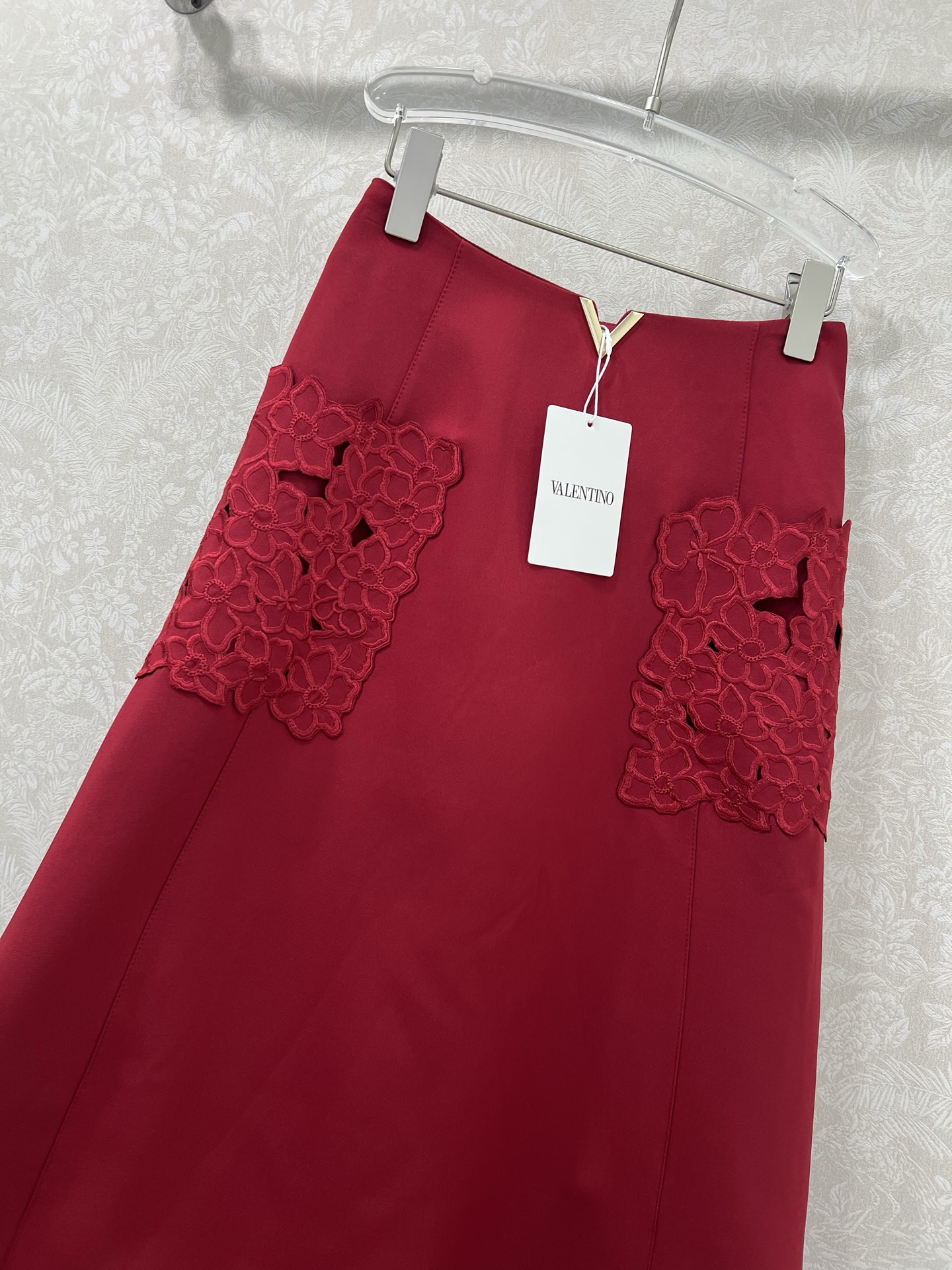 🔥🔥valentin*华伦/天奴25新款气质赫本风水溶花口袋装饰半裙 复合面料大摆半身裙  低调奢华立体