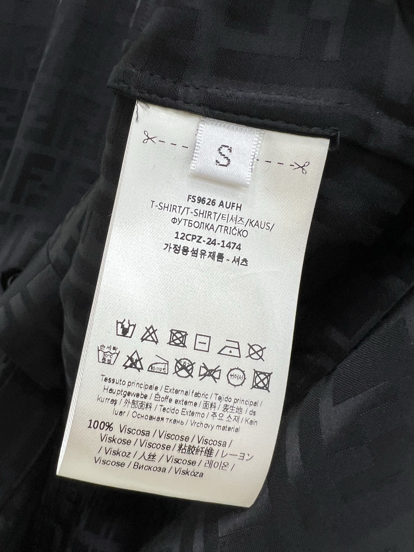 🔥🔥FEND*25新款复古翻领提花暗纹衬衣 定制YB进口双F提花面料 整体净色超级高档 舒适垂感有型  