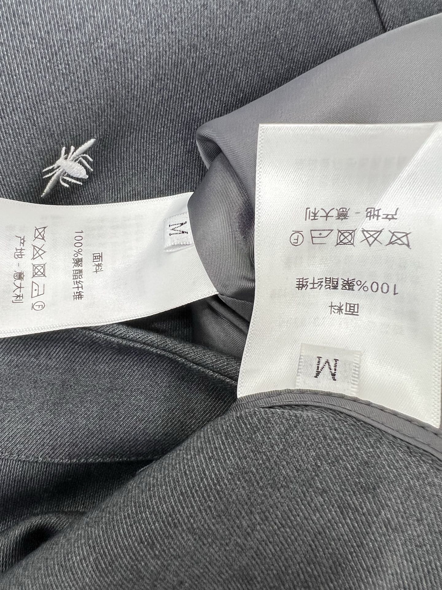 🔥🔥Dio* 25新款套装 夹克外套➕短裤的组合  外套整件立体剪裁全方位精致做工 隐形单排扣  侧身小