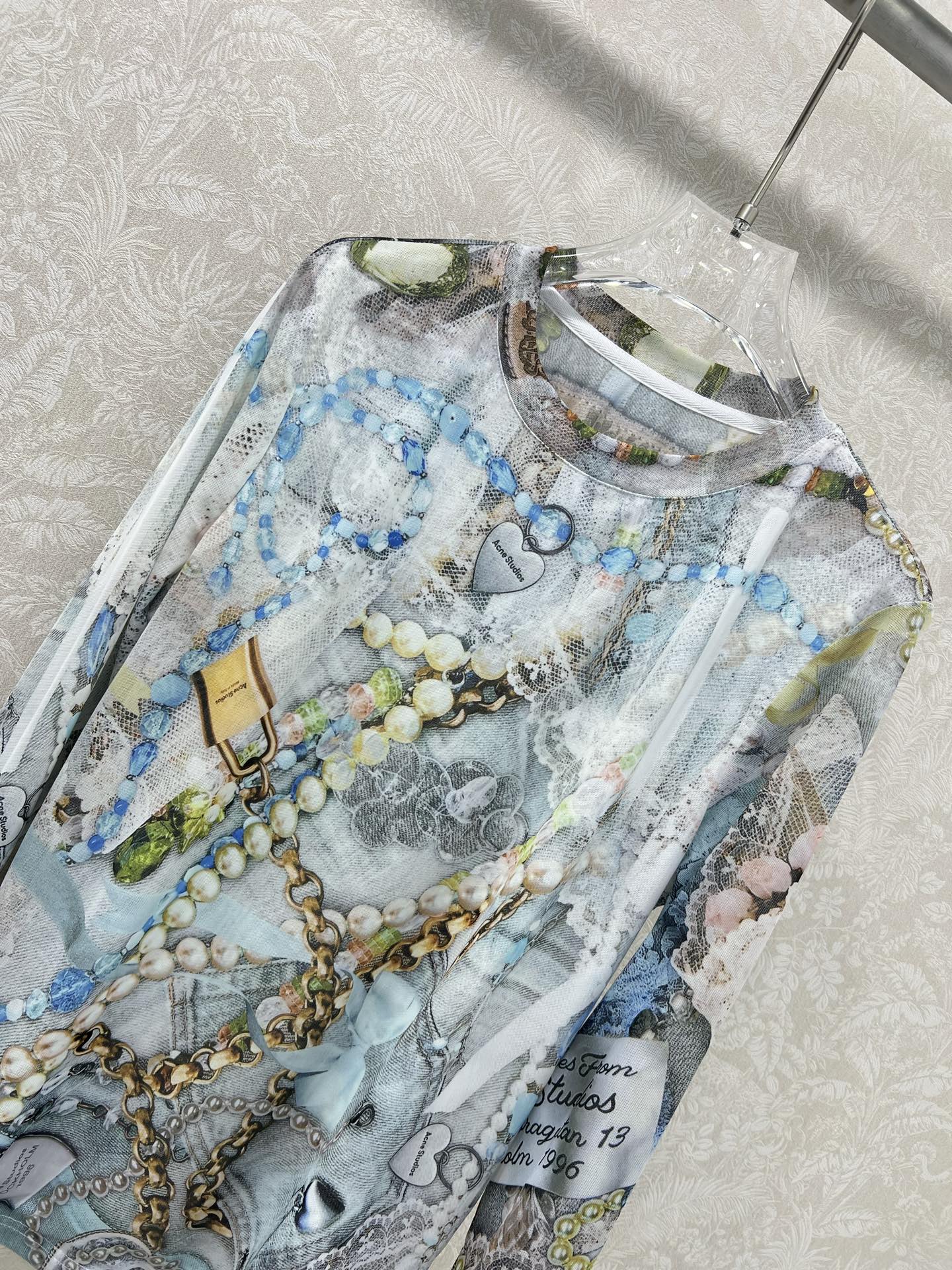 🔥🔥Acne*25新款网纱打底衫~珠宝珍珠水墨晕染logo印花  网纱面料亲肤又透气  超级轻薄 单看不