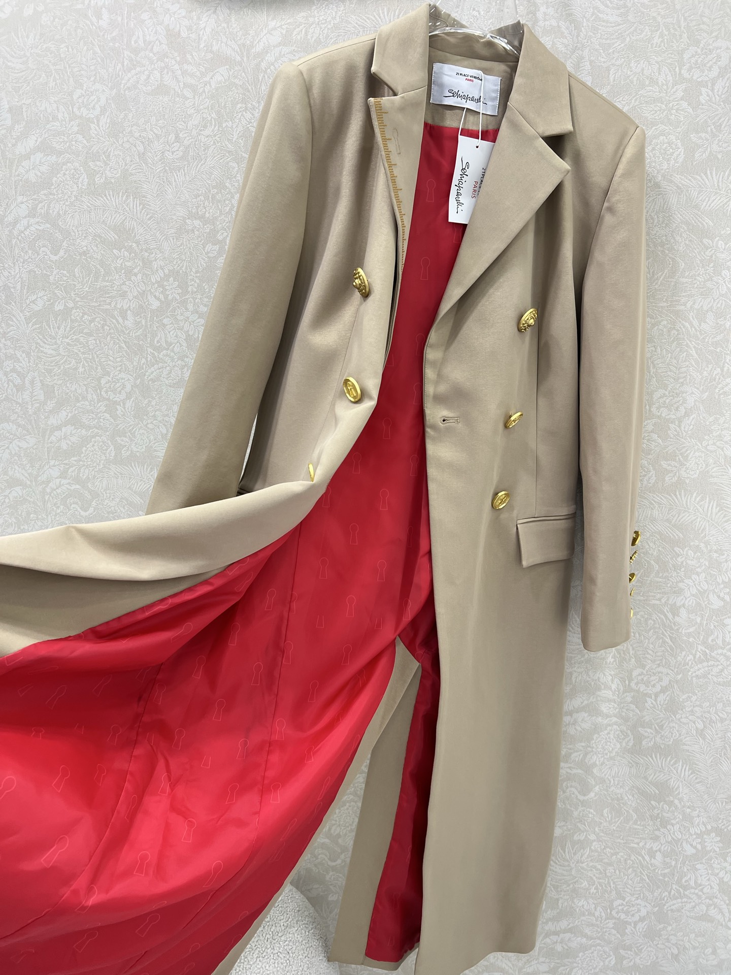 🔥🔥Sch*法国本土品牌 25新款长款大衣外套 大翻领双排扣设计 整件定制五金 衣边精美刻度金线刺绣 展