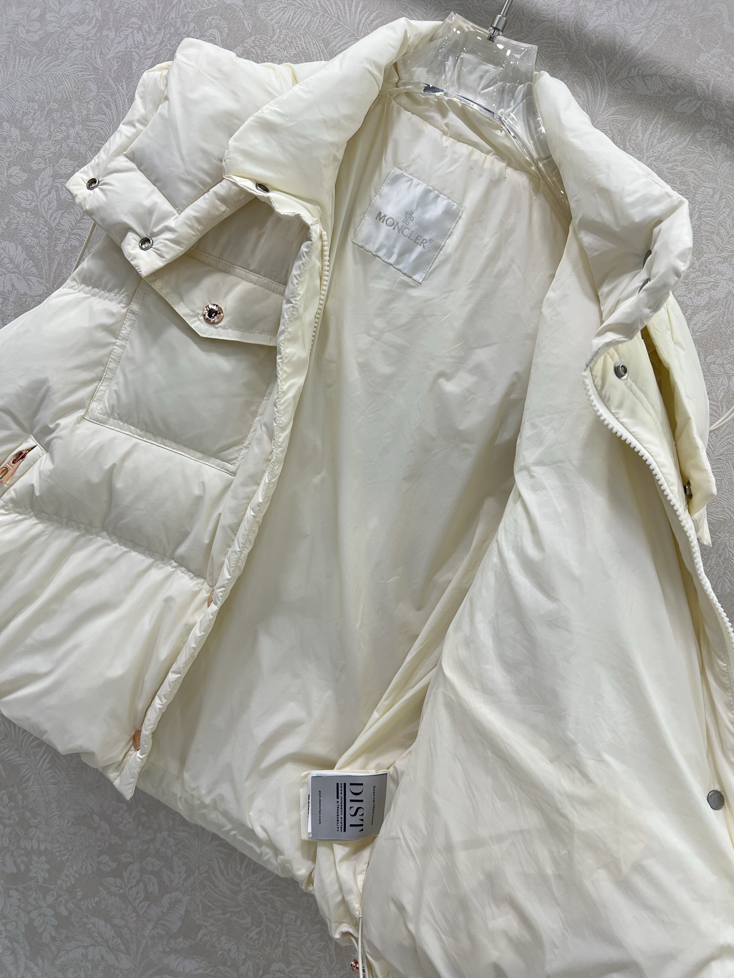 🔥🔥Moncle* 25新款可拆卸连帽立领羽绒马甲  高版出品！白鹅绒填充内里 整件轻薄保暖 修身马甲时