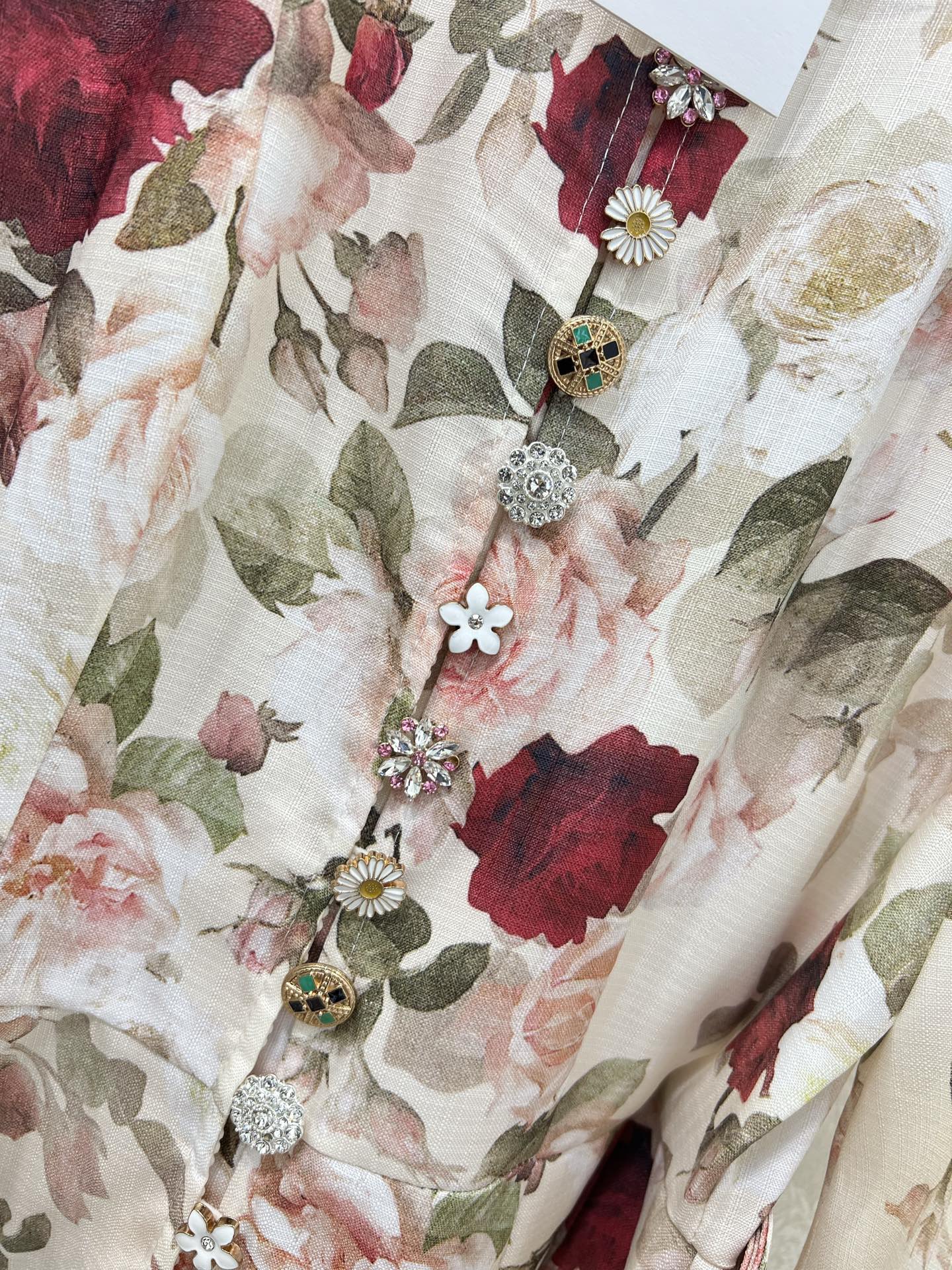 🔥🔥Zimmerman*兹/默曼 25新款玫瑰花系列长款连衣裙 小立领和灯笼袖设计 前襟定制多宝花样五金